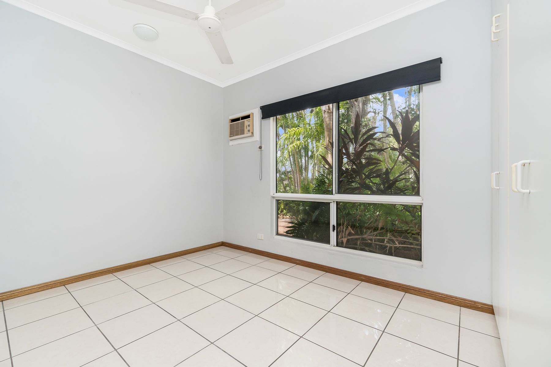 11/16 Mcguire Circuit, Moulden NT 0830, Moulden - Thumbnail 6