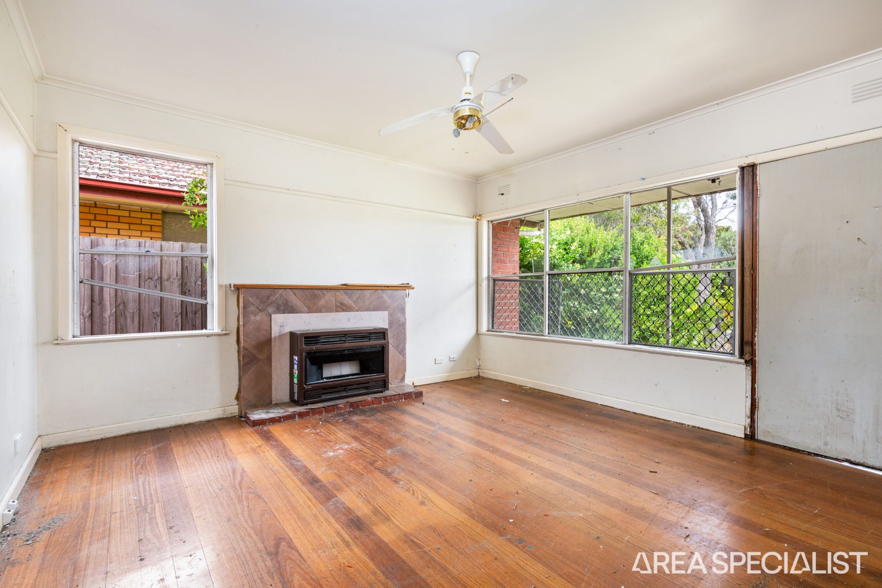 32 Dearborn Parade, Corio, Corio - Thumbnail 3