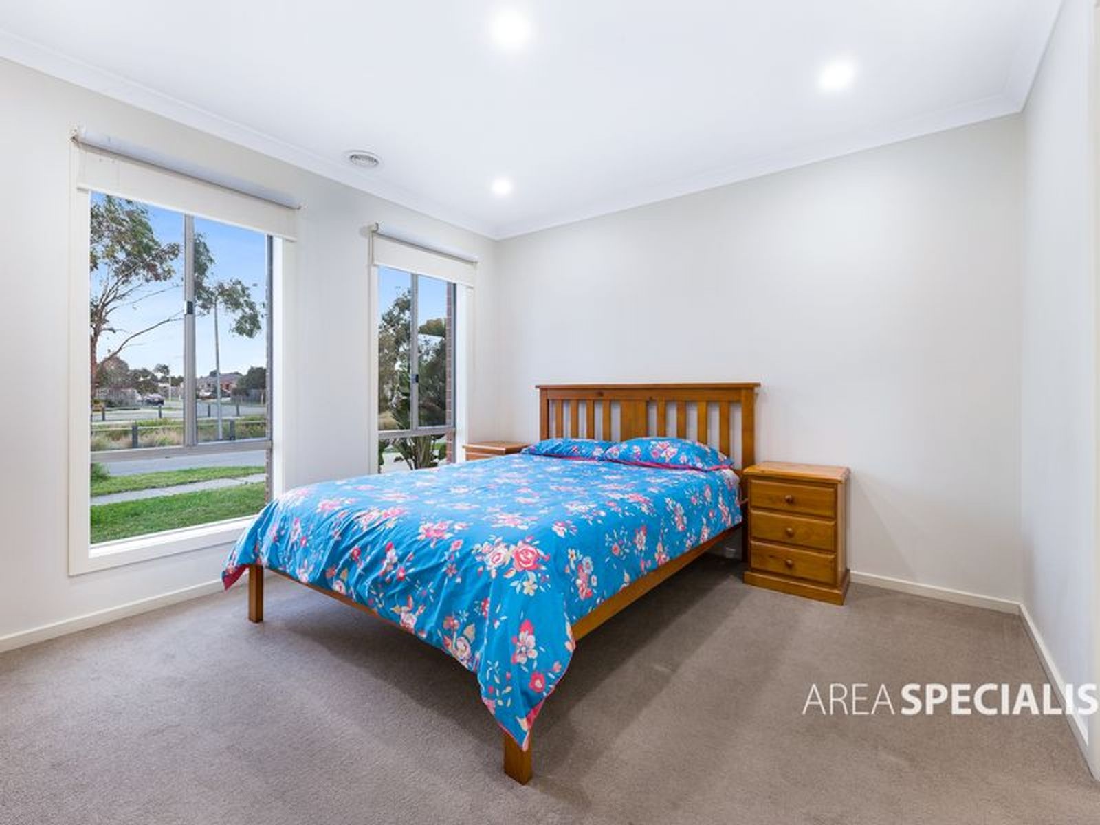 20 Cemetine Terrace, Cranbourne, VIC 3977, Cranbourne - Thumbnail 4