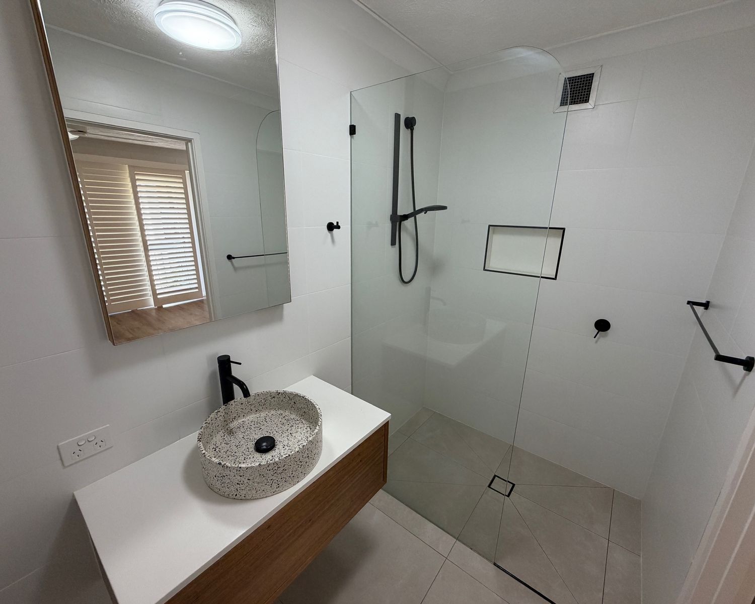 13/30 Dalpura Street, Chevron Island QLD 4217, Chevron Island - Thumbnail 7
