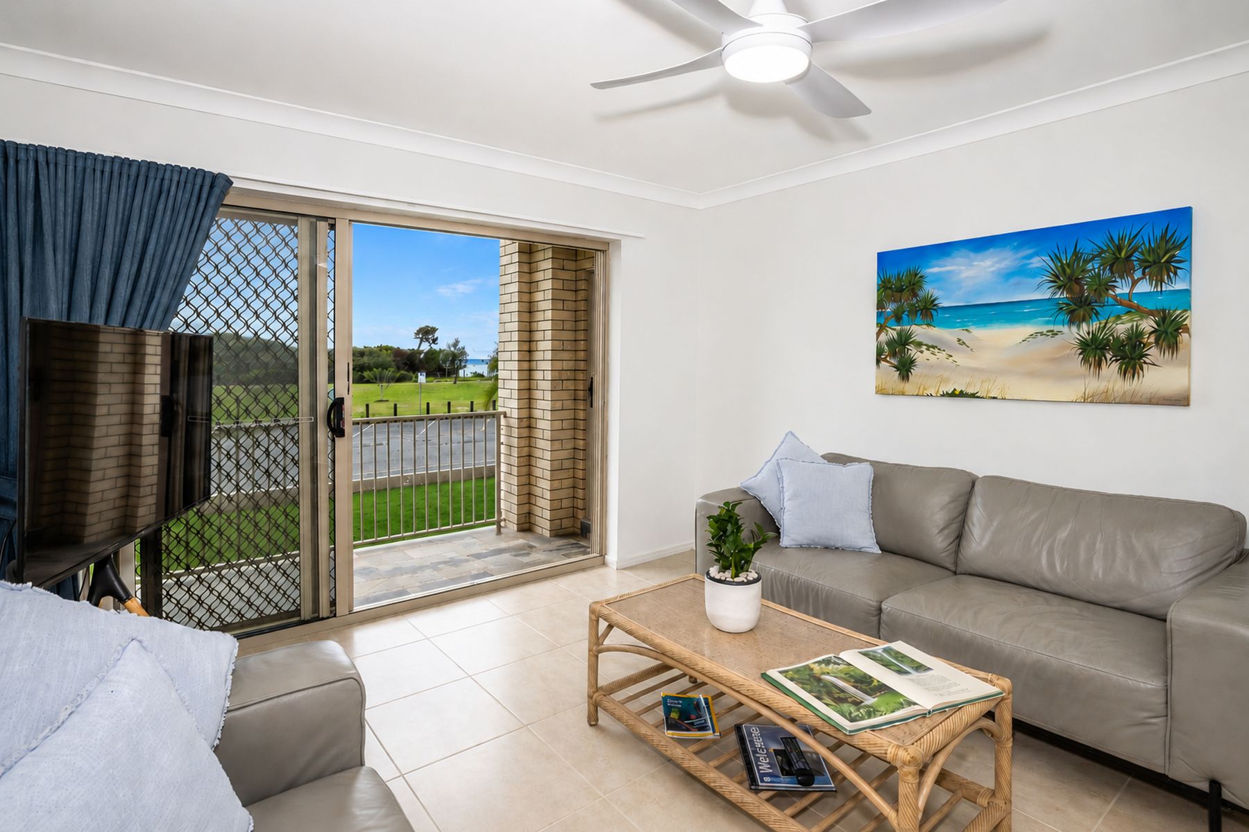 1/52 Boyd Street, Woorim - Image 1