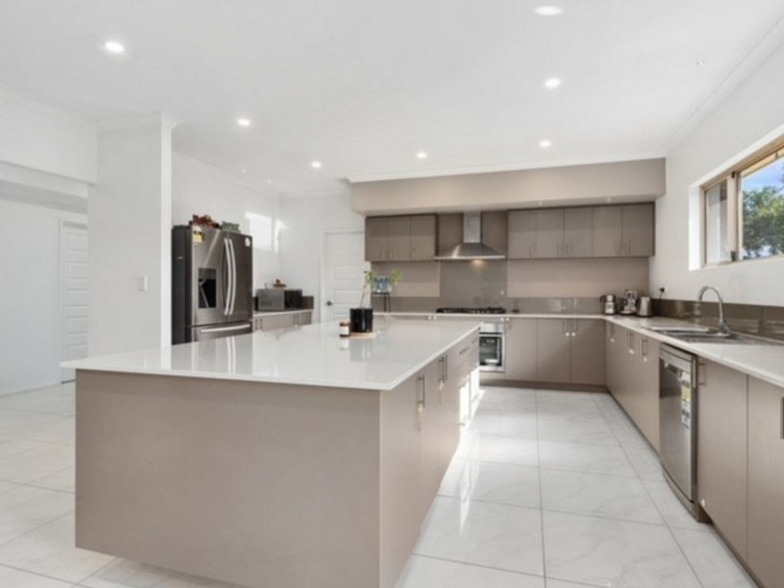 14 Basalt Road, Harrisdale WA 6112, Harrisdale - Thumbnail 5