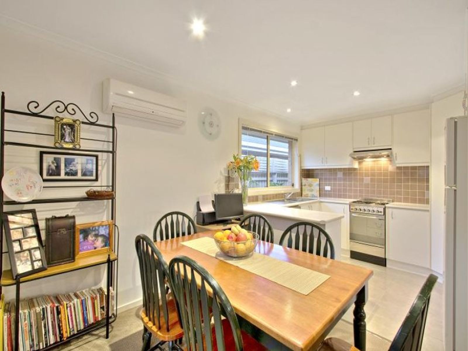 22 Bianca Drive, Aspendale Gardens, VIC 3195, Aspendale Gardens - Thumbnail 3
