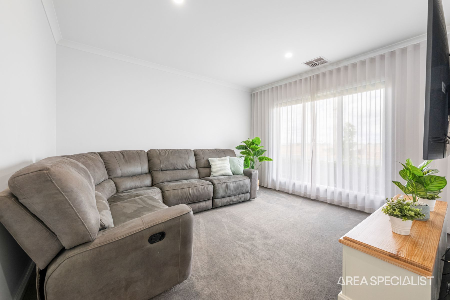 557 Etiwanda Avenue, Mildura VIC 3500, Mildura - Thumbnail 8