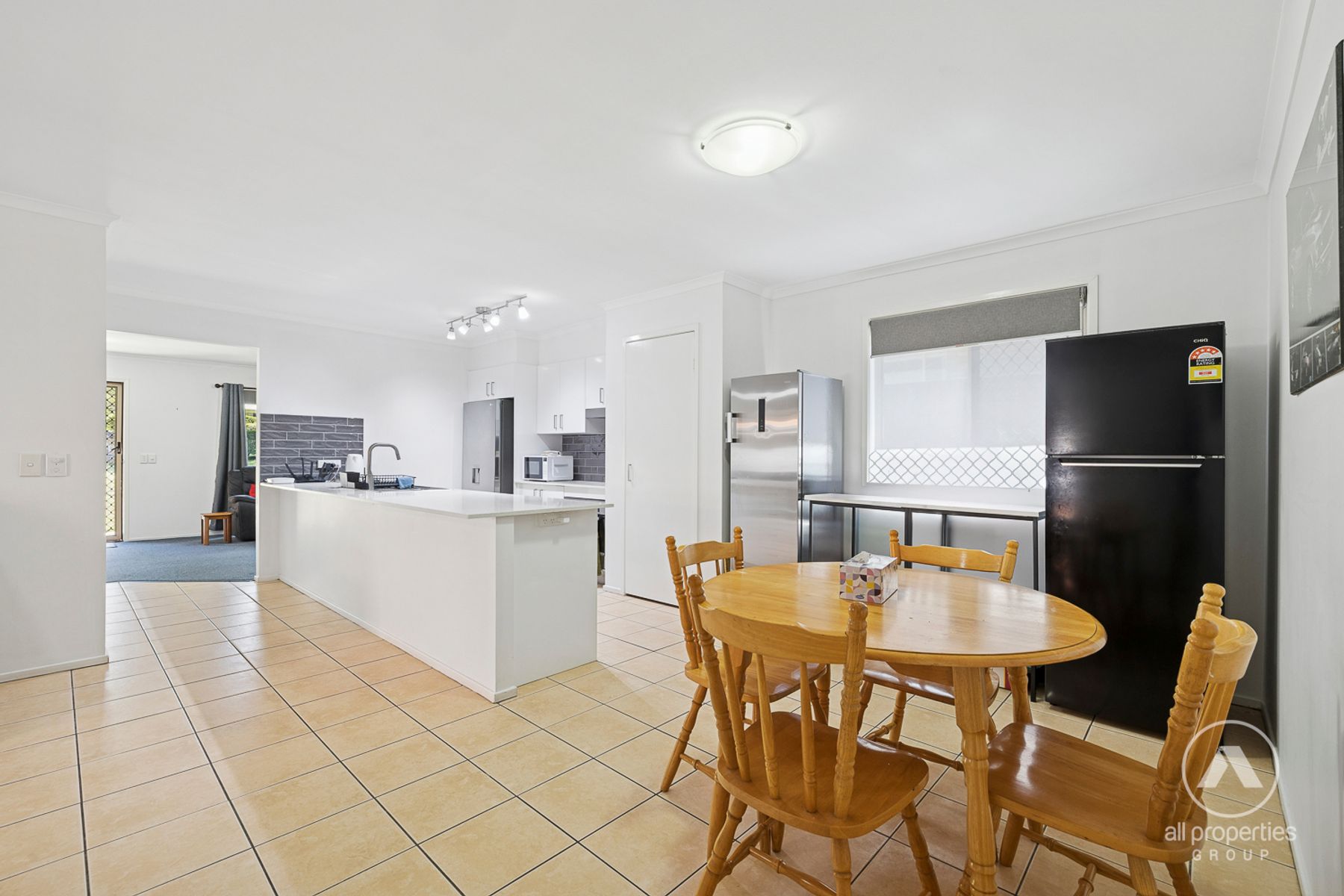 9 WINDAMERE COURT, Heritage Park QLD 4118, Heritage Park - Thumbnail 6