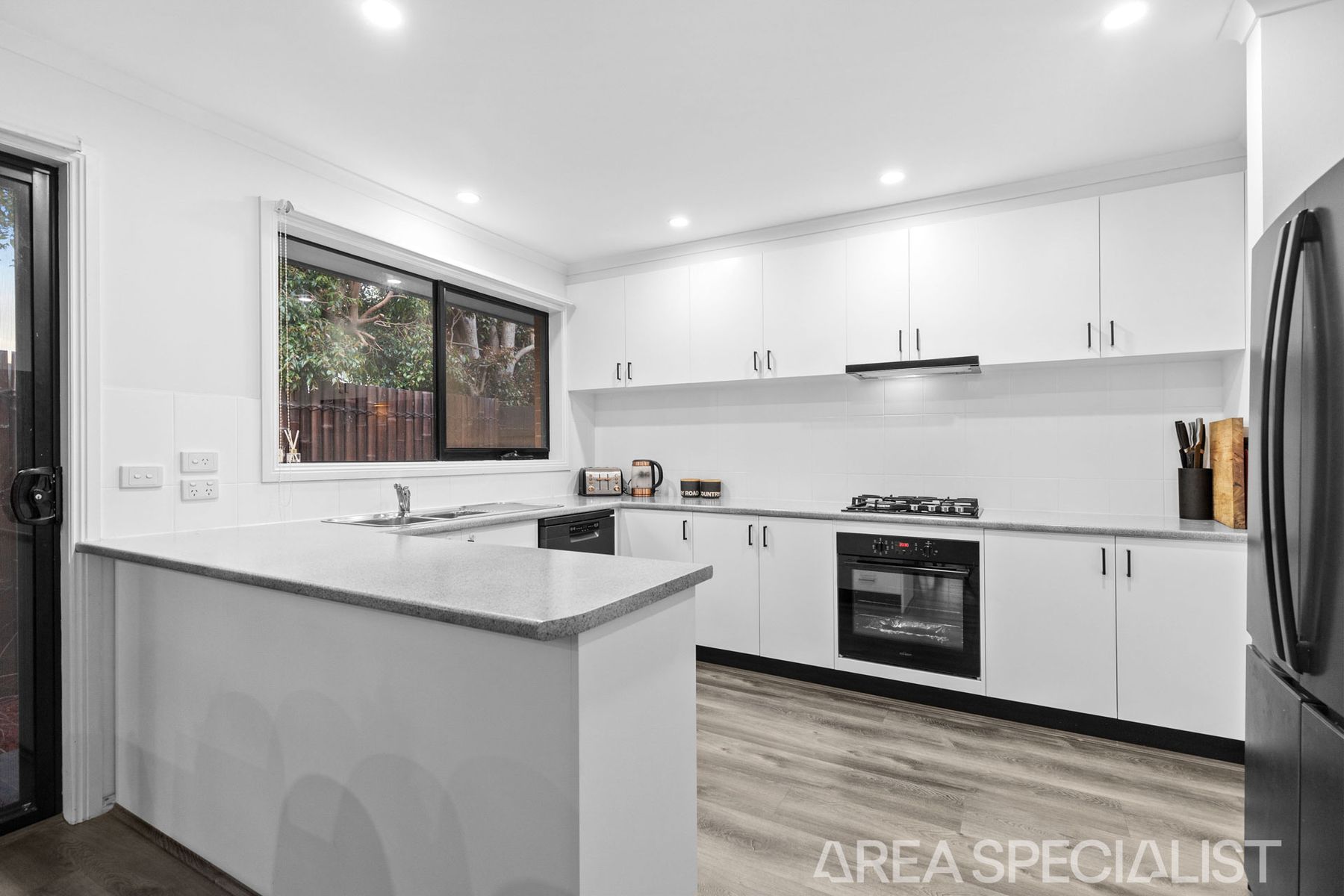 5A Apple Street, Pearcedale, VIC 3912, Pearcedale - Thumbnail 3
