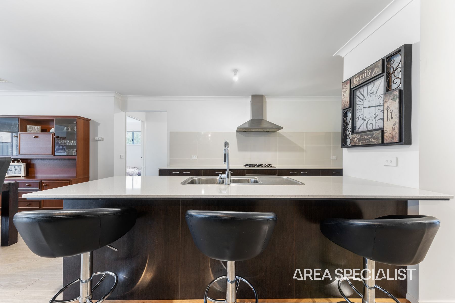 8 Westphalian Rise, Clyde North, VIC 3978, Clyde North - Thumbnail 5