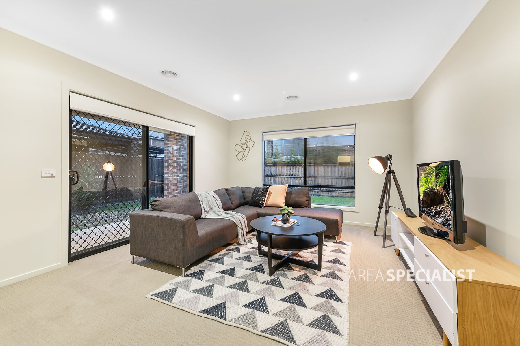 147 Clarendon Drive, Keysborough, VIC 3173, Keysborough - Thumbnail 5