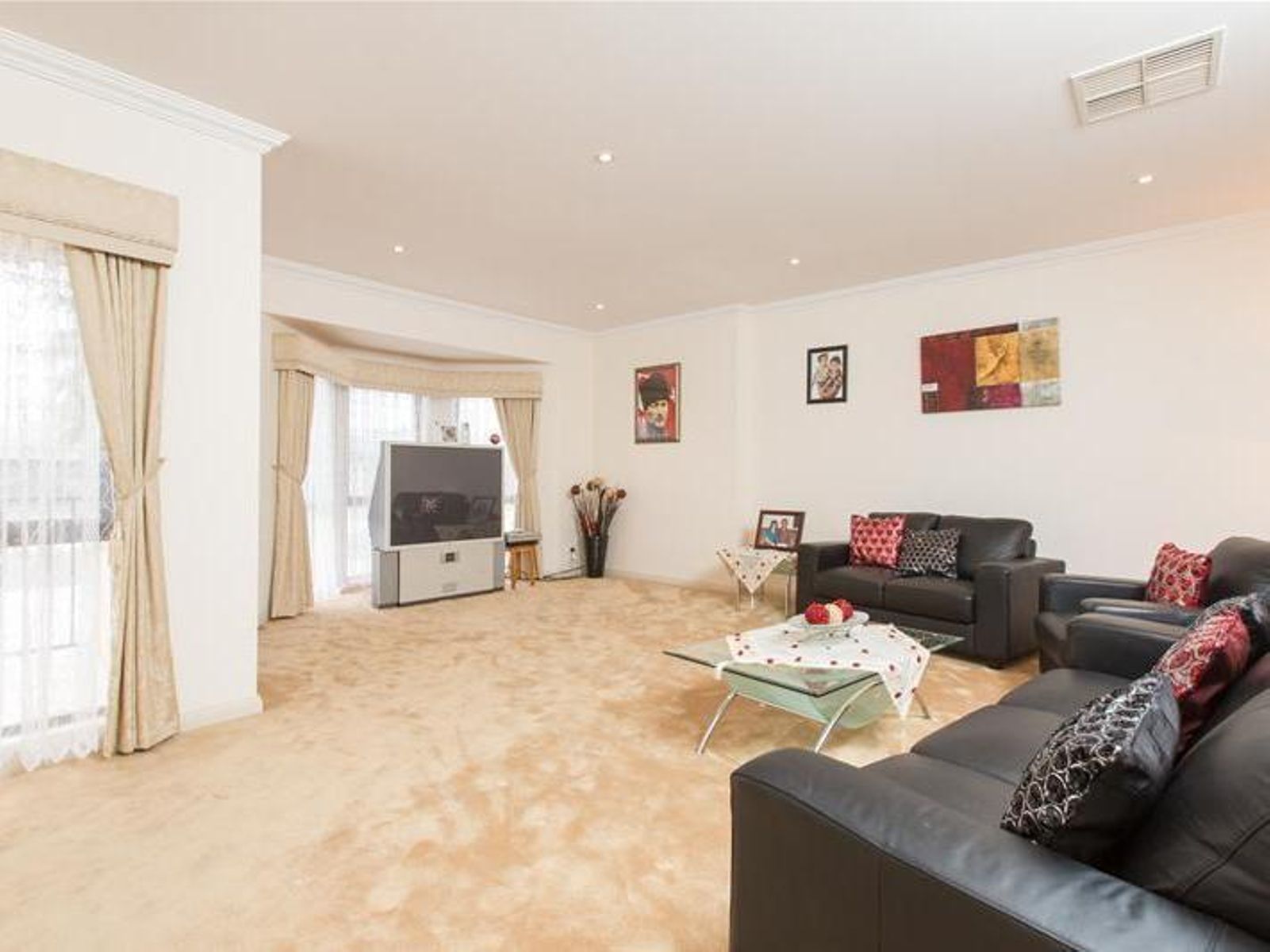 25 Petrucci Way, Mildura - Thumbnail 2