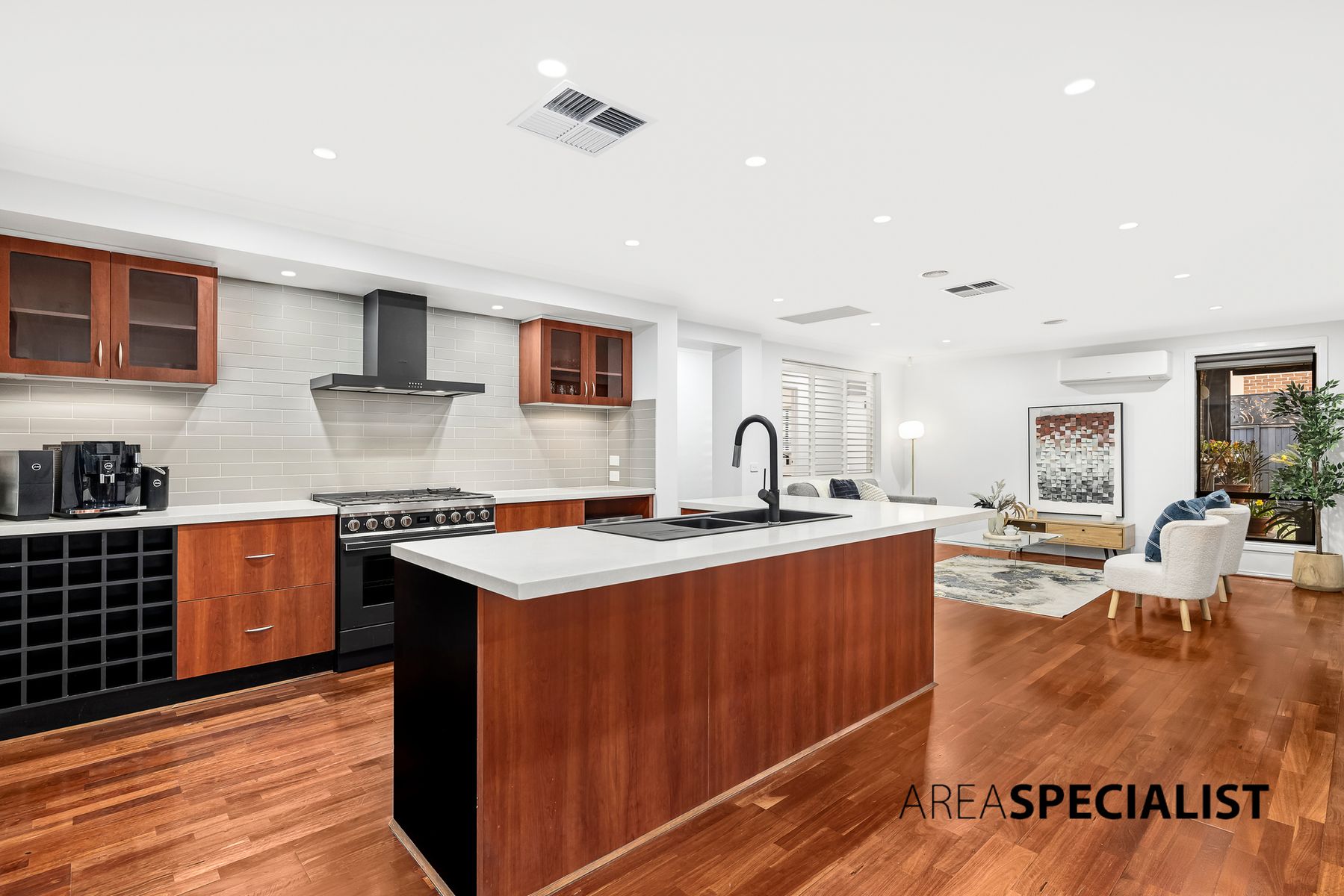 15 VIEWLINE WAY, Lyndhurst, VIC 3975, Lyndhurst - Thumbnail 6
