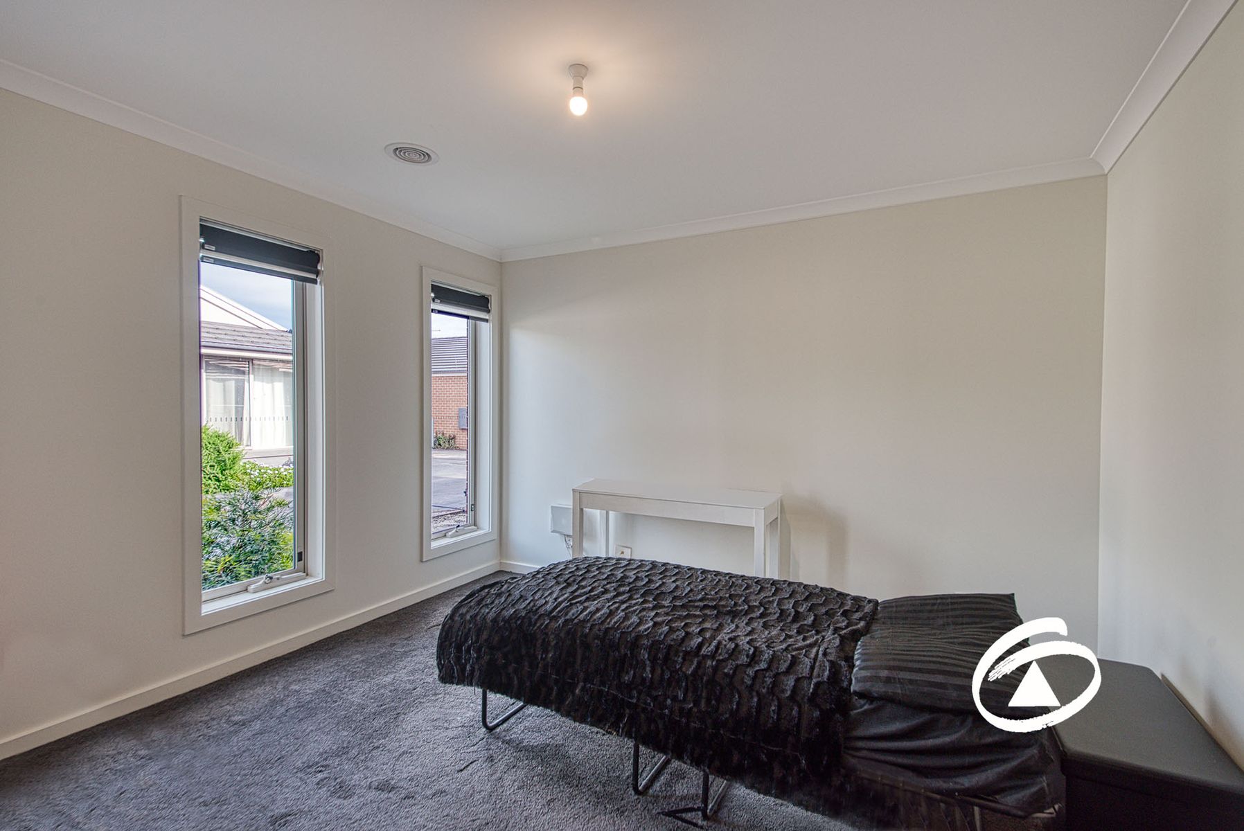 11 Woodlet Place, Pakenham VIC 3810, Pakenham - Thumbnail 5