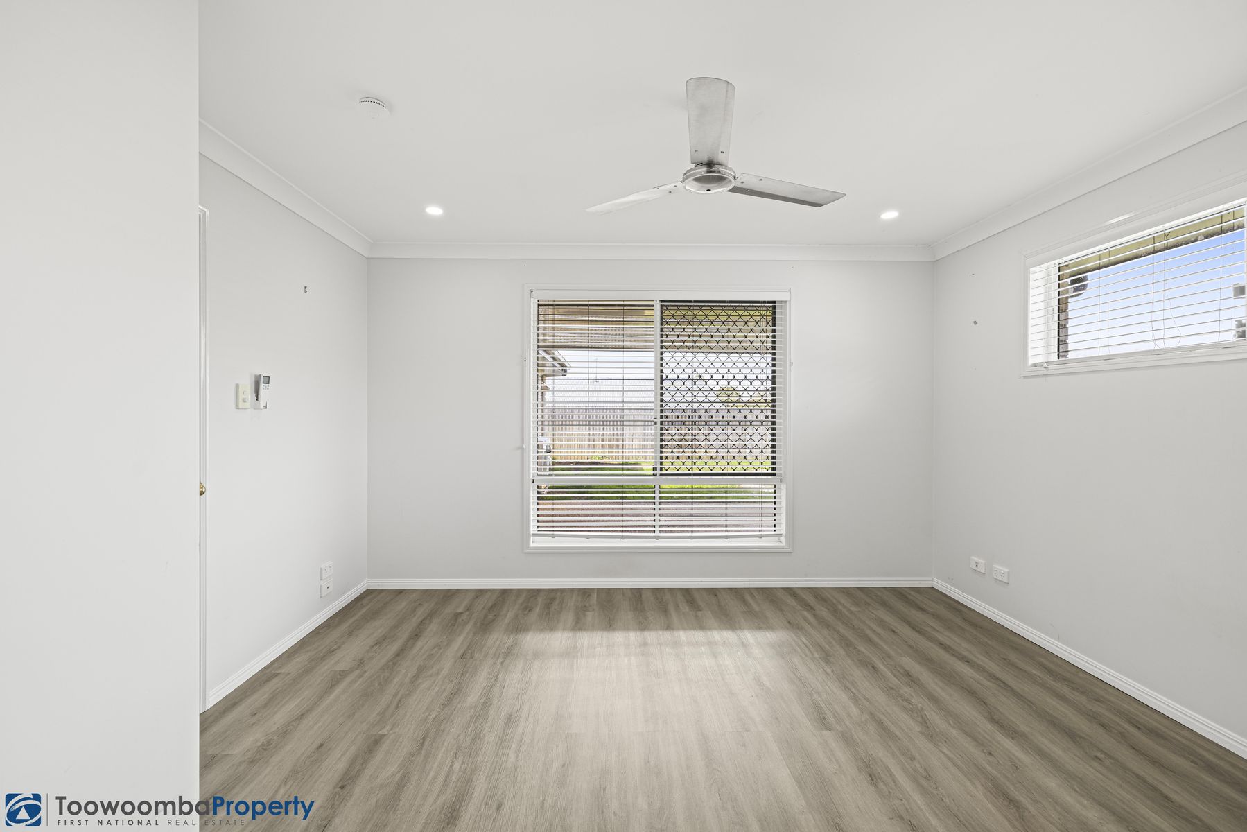 6 Dixon Court, Wilsonton Heights QLD 4350, Wilsonton Heights - Thumbnail 6