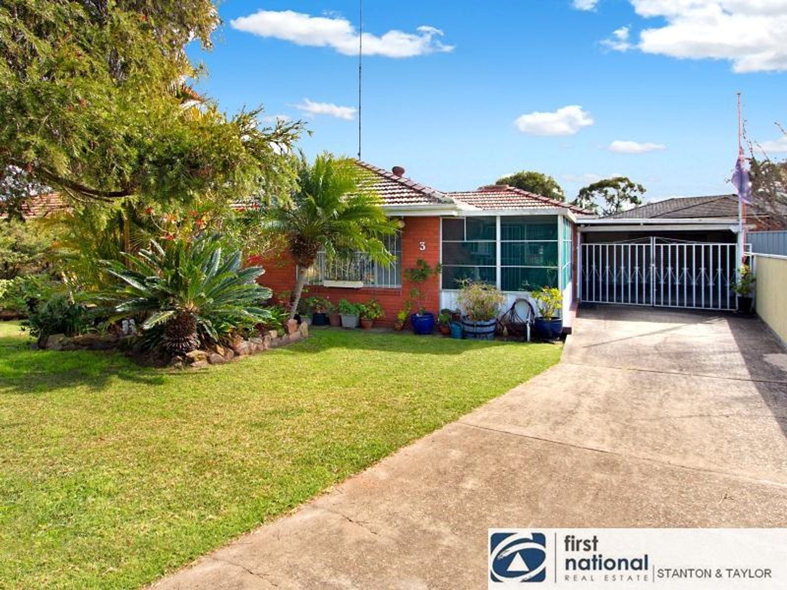 3 Sheba Crescent, South Penrith - Thumbnail 3
