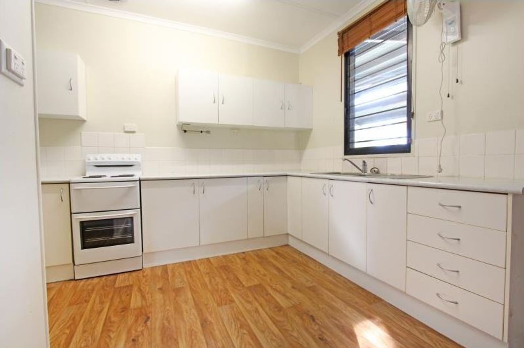 10 Macassar Street, Wagaman NT 0810, Wagaman - Thumbnail 4