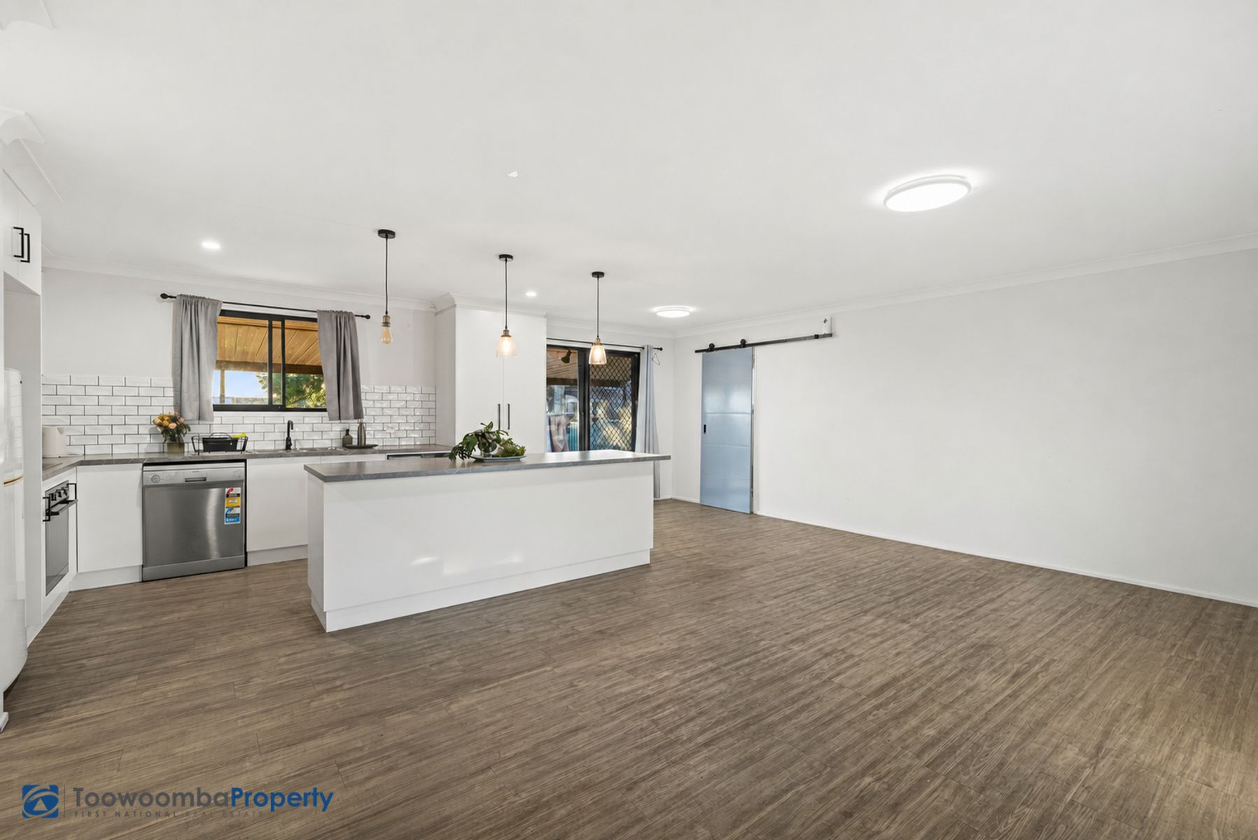 63 Jimbour Drive, Newtown QLD 4350, Newtown - Thumbnail 3
