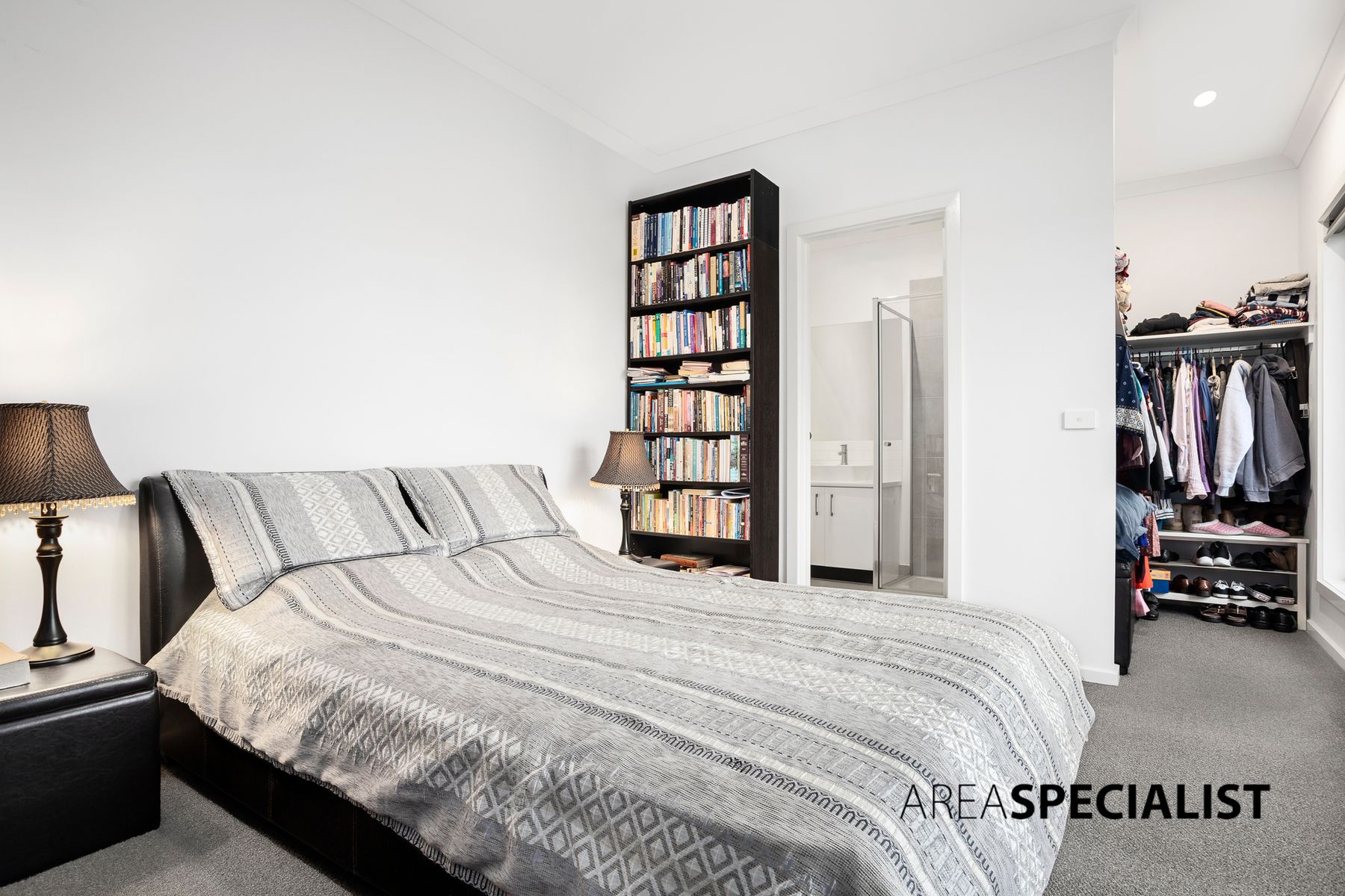 61 Strathlea Drive, Cranbourne West, VIC 3977, Cranbourne West - Thumbnail 3