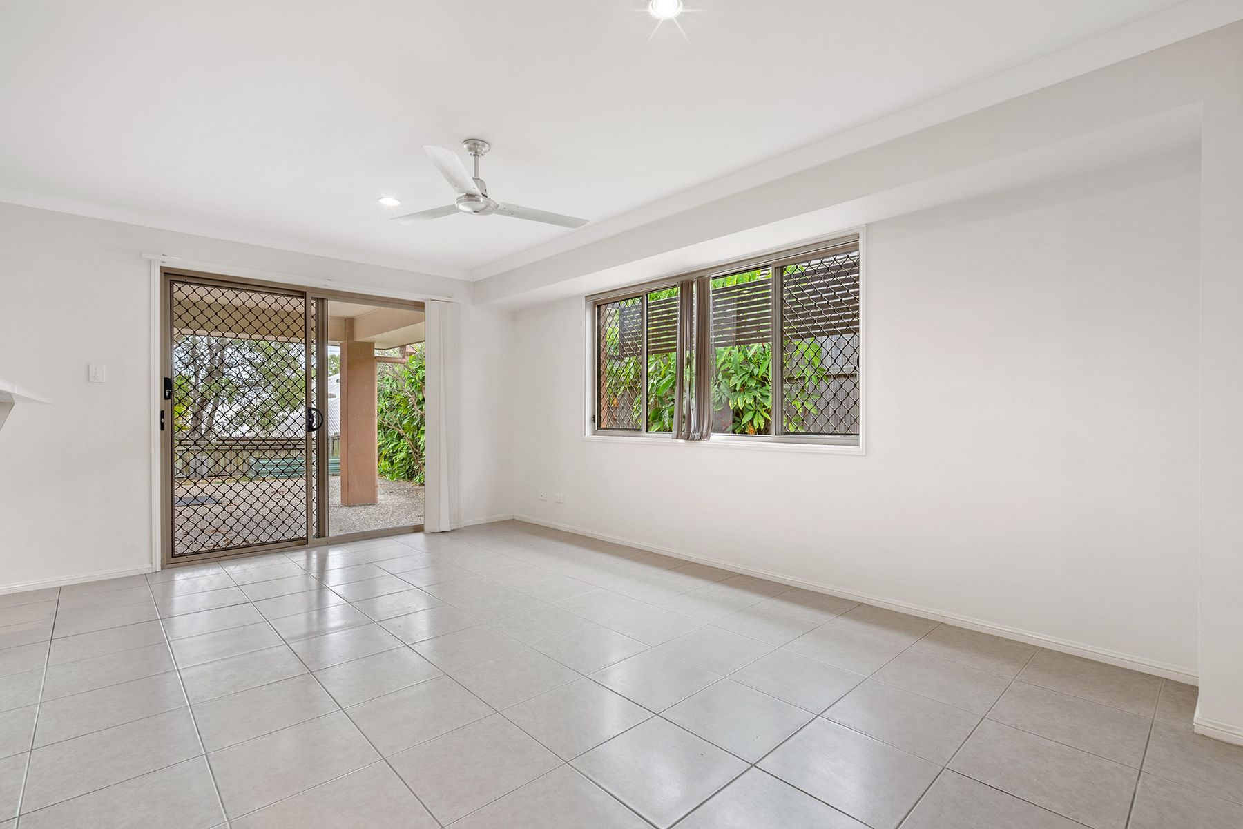 2/15 Jasmine Circuit, Ormeau, QLD 4208, Ormeau - Thumbnail 6
