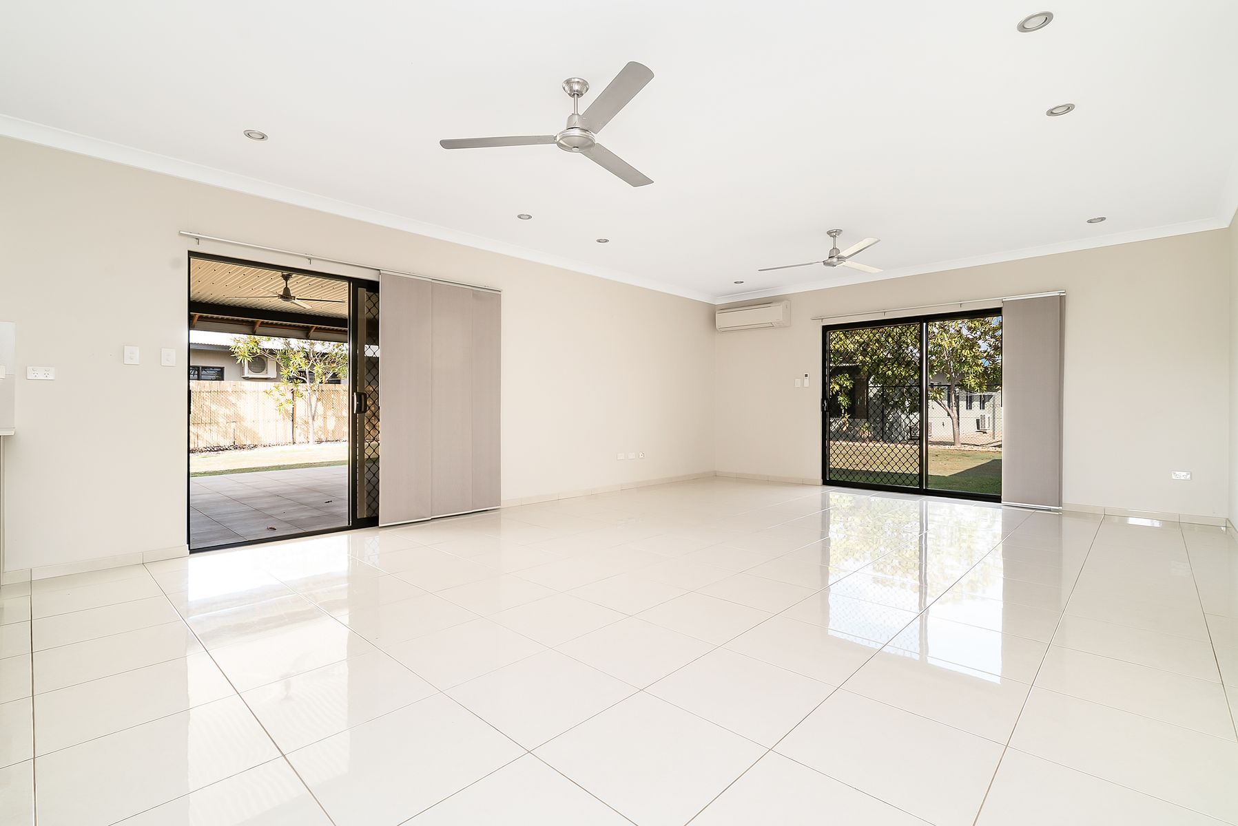 16 Antoninus Street, Bellamack NT 0832, Bellamack - Thumbnail 3
