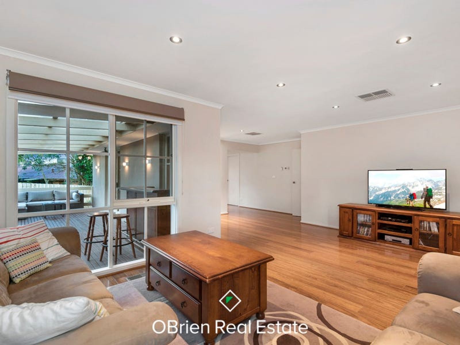 14 Brandon Court, Endeavour Hills, VIC 3802, Endeavour Hills - Thumbnail 3