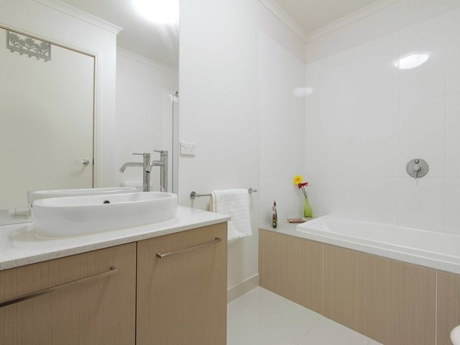 15 Paragon Way, Waterways, VIC 3195, Waterways - Thumbnail 8