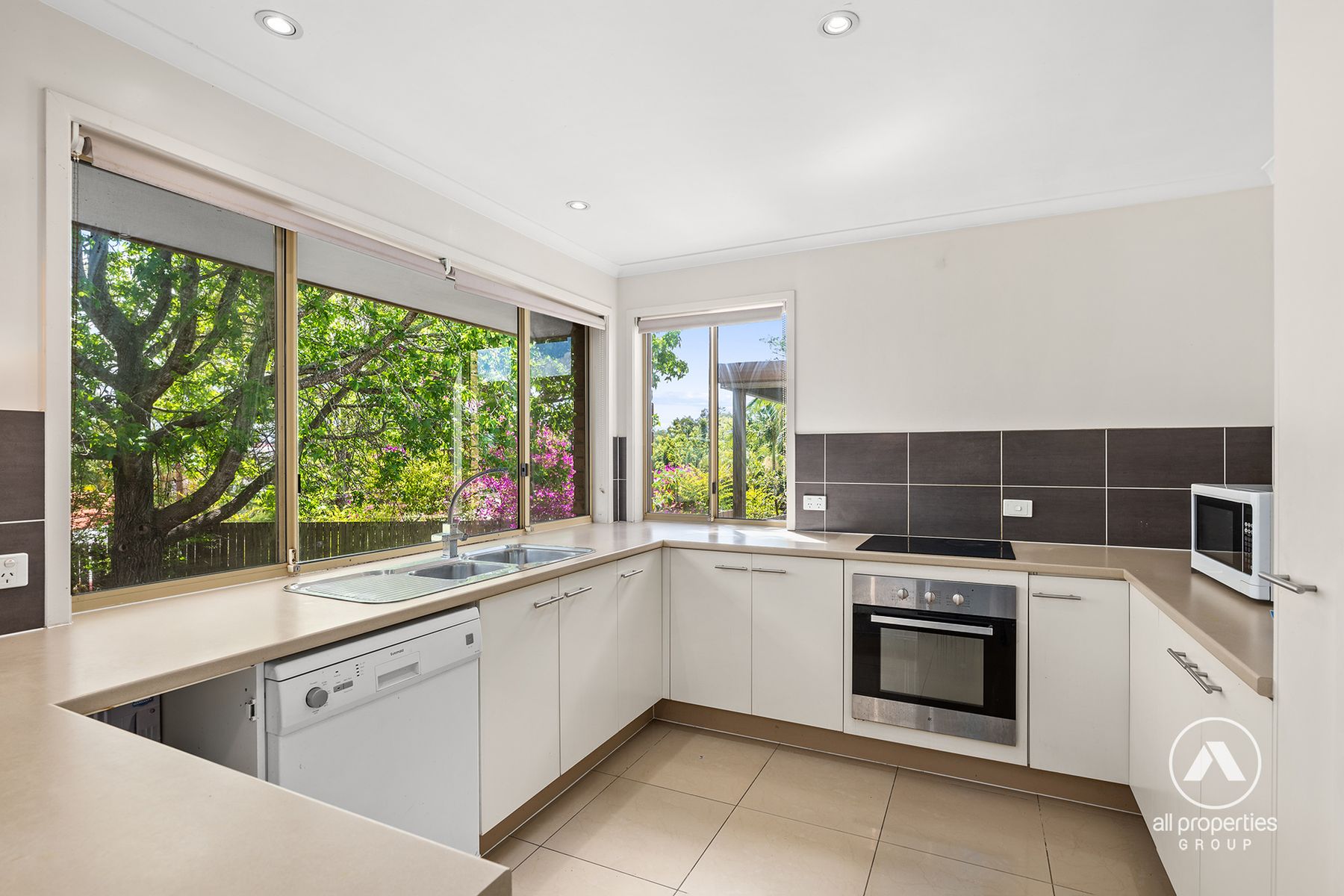 7 Hargrill Court, Boronia Heights QLD 4124, Boronia Heights - Thumbnail 3