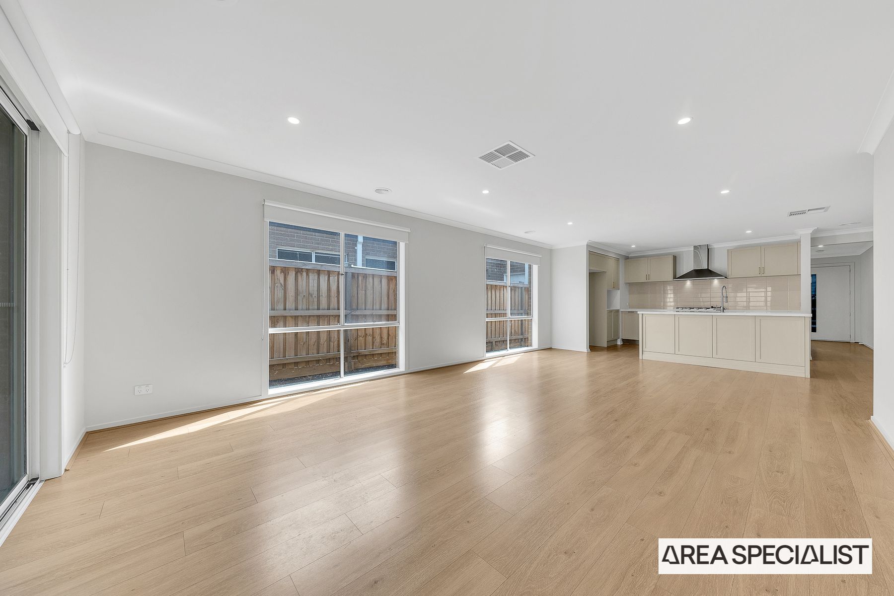 93 Alfred Road, Werribee, Werribee - Thumbnail 4