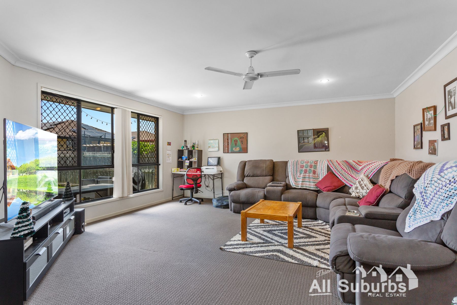 1 Lake Borumba St, Logan Reserve QLD 4133, Logan Reserve - Thumbnail 3