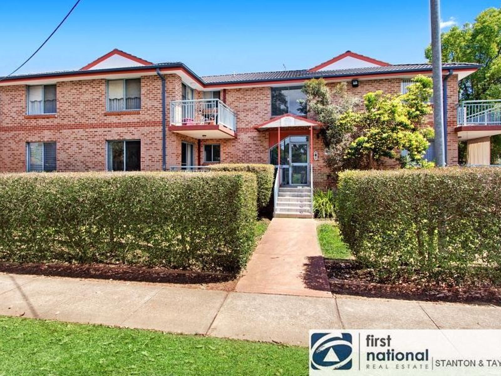 1/49-51 King Street, Penrith - Thumbnail 3