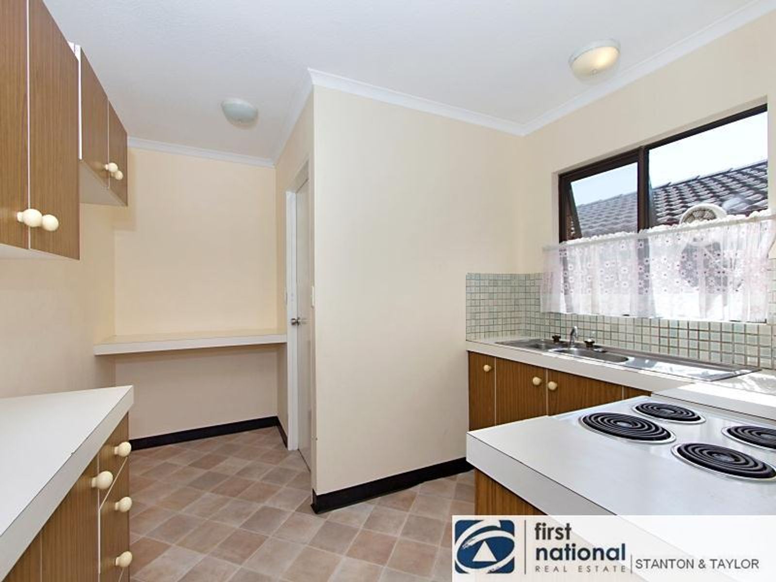 1/27 George Street, Kingswood - Thumbnail 6