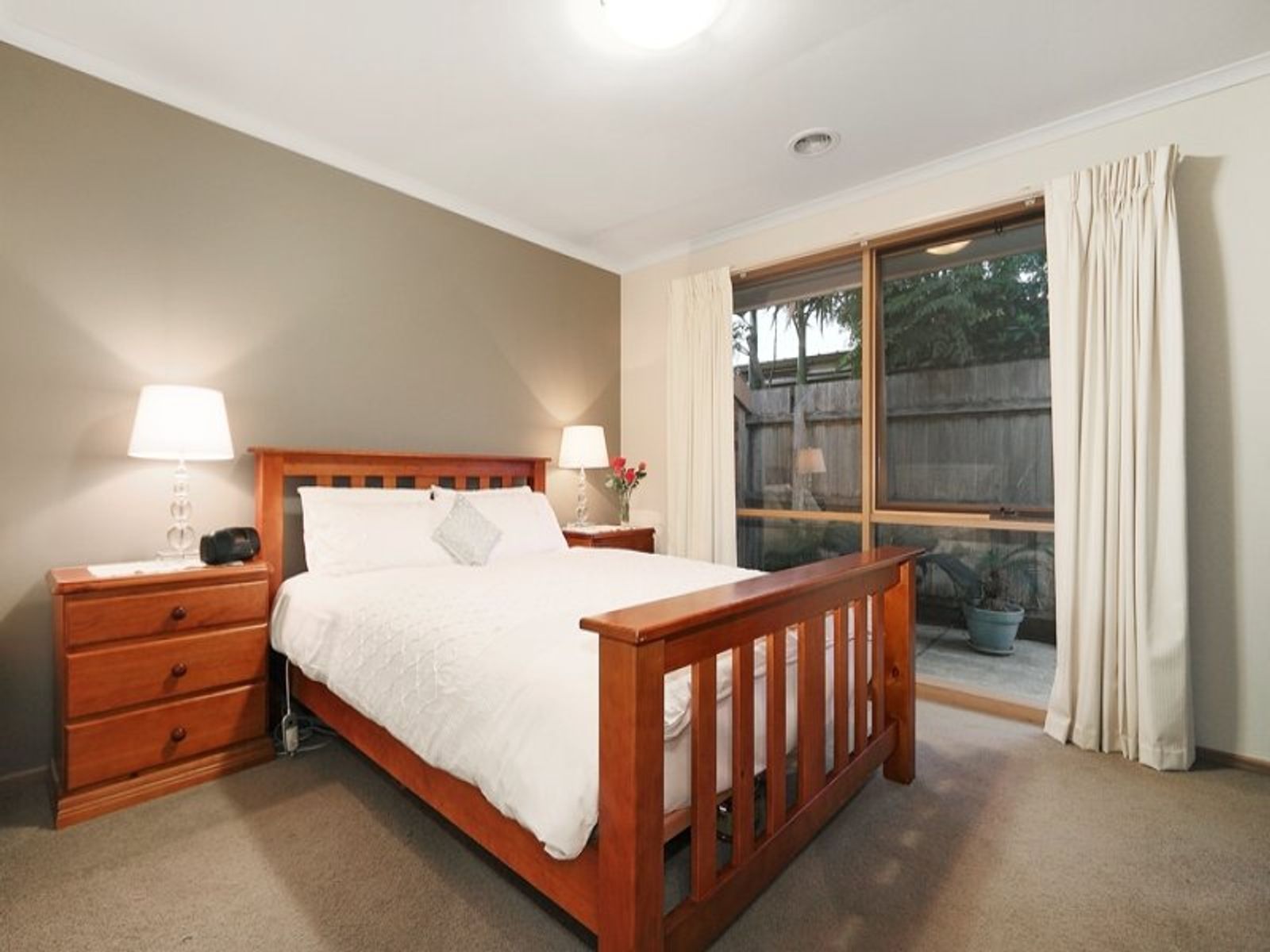 6 Joelle Court, Aspendale Gardens, VIC 3195, Aspendale Gardens - Thumbnail 2