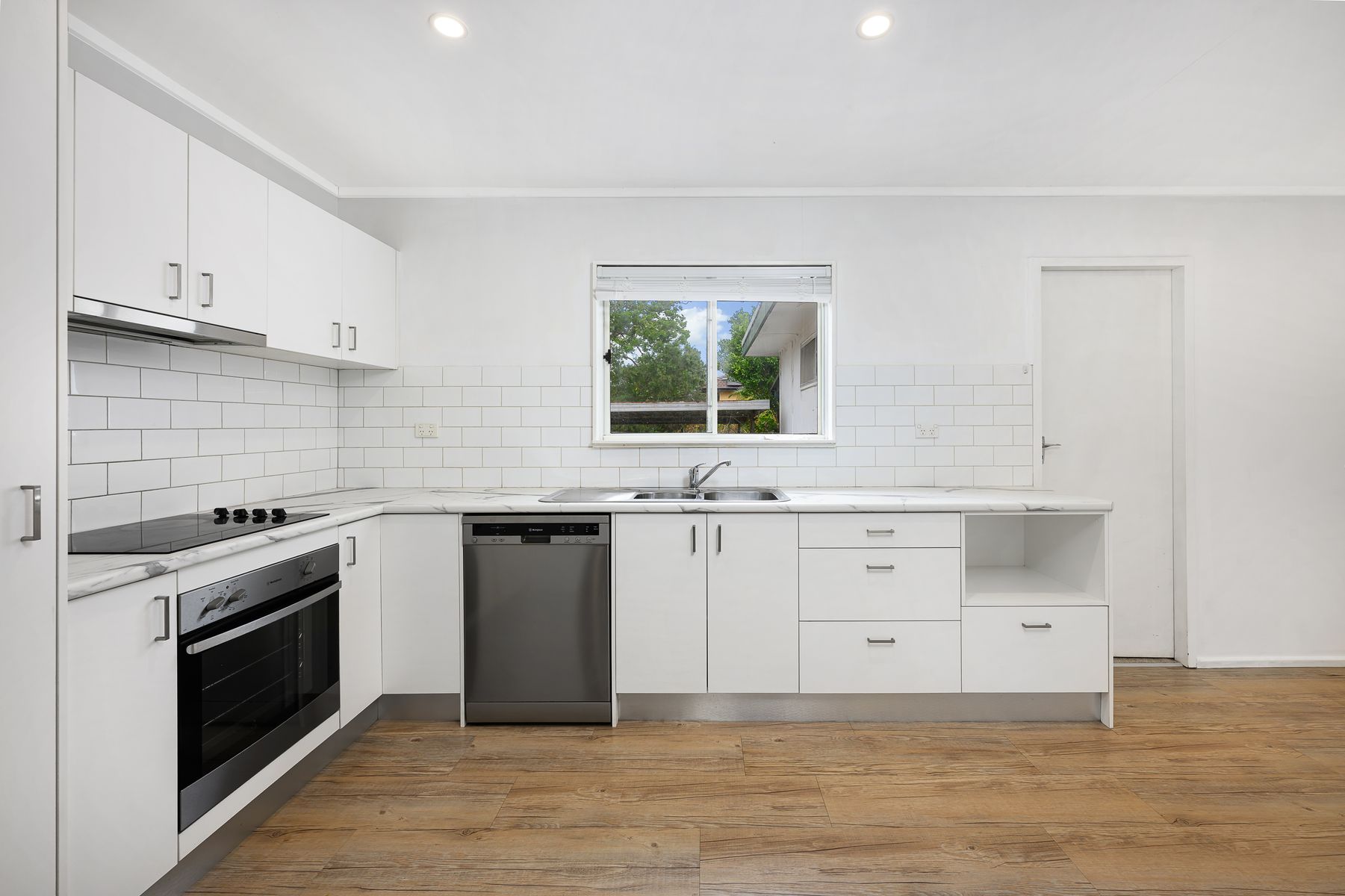 48 Station Street, Thornleigh NSW 2120, Thornleigh - Thumbnail 3