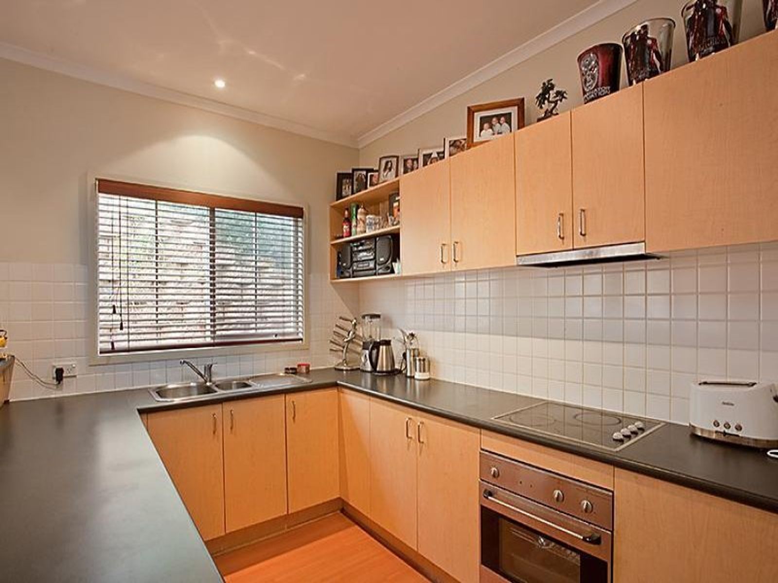 11/120 Newman Street, Kensington, VIC 3031, Kensington - Thumbnail 6