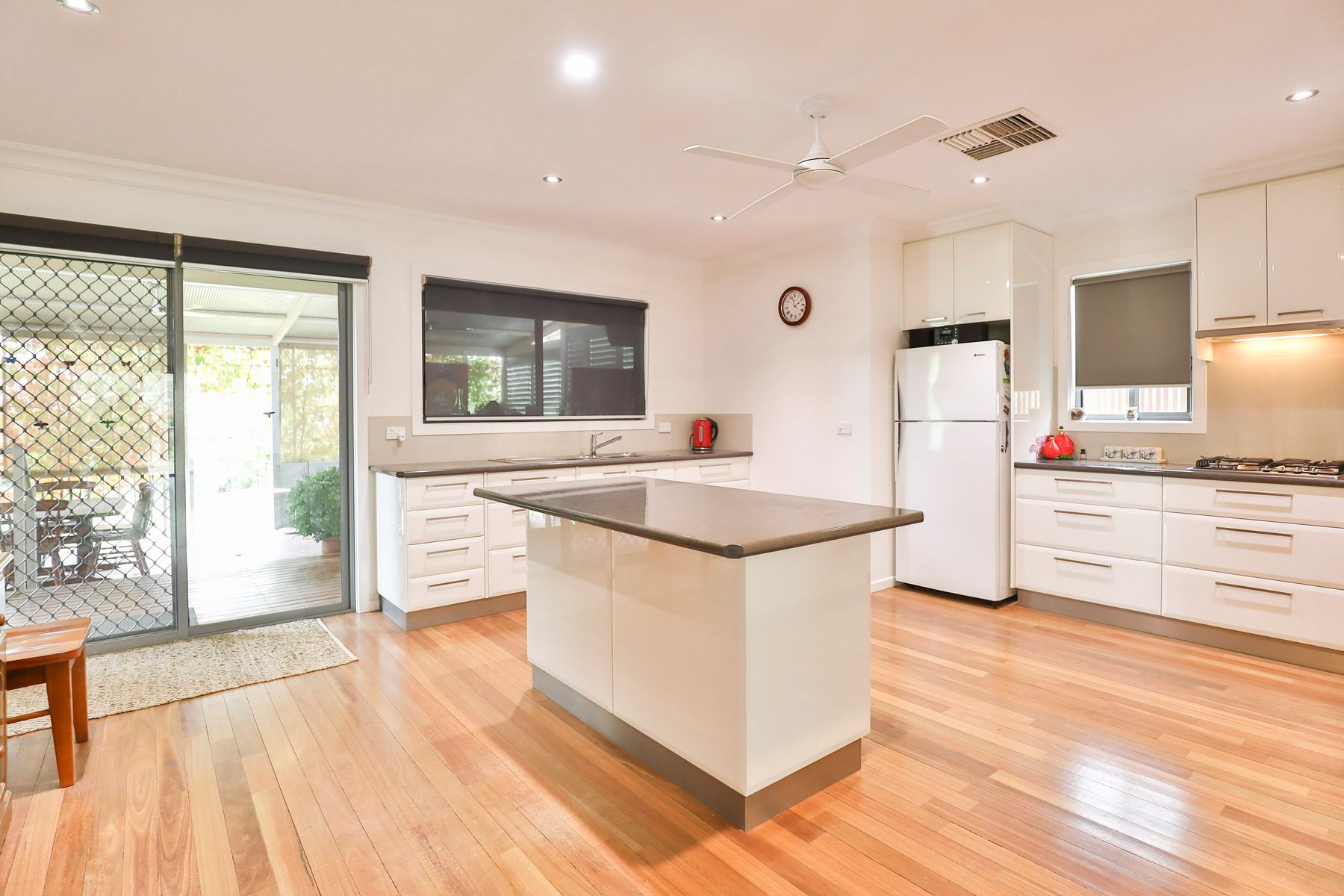 6 Robyn Court, Irymple - Thumbnail 2