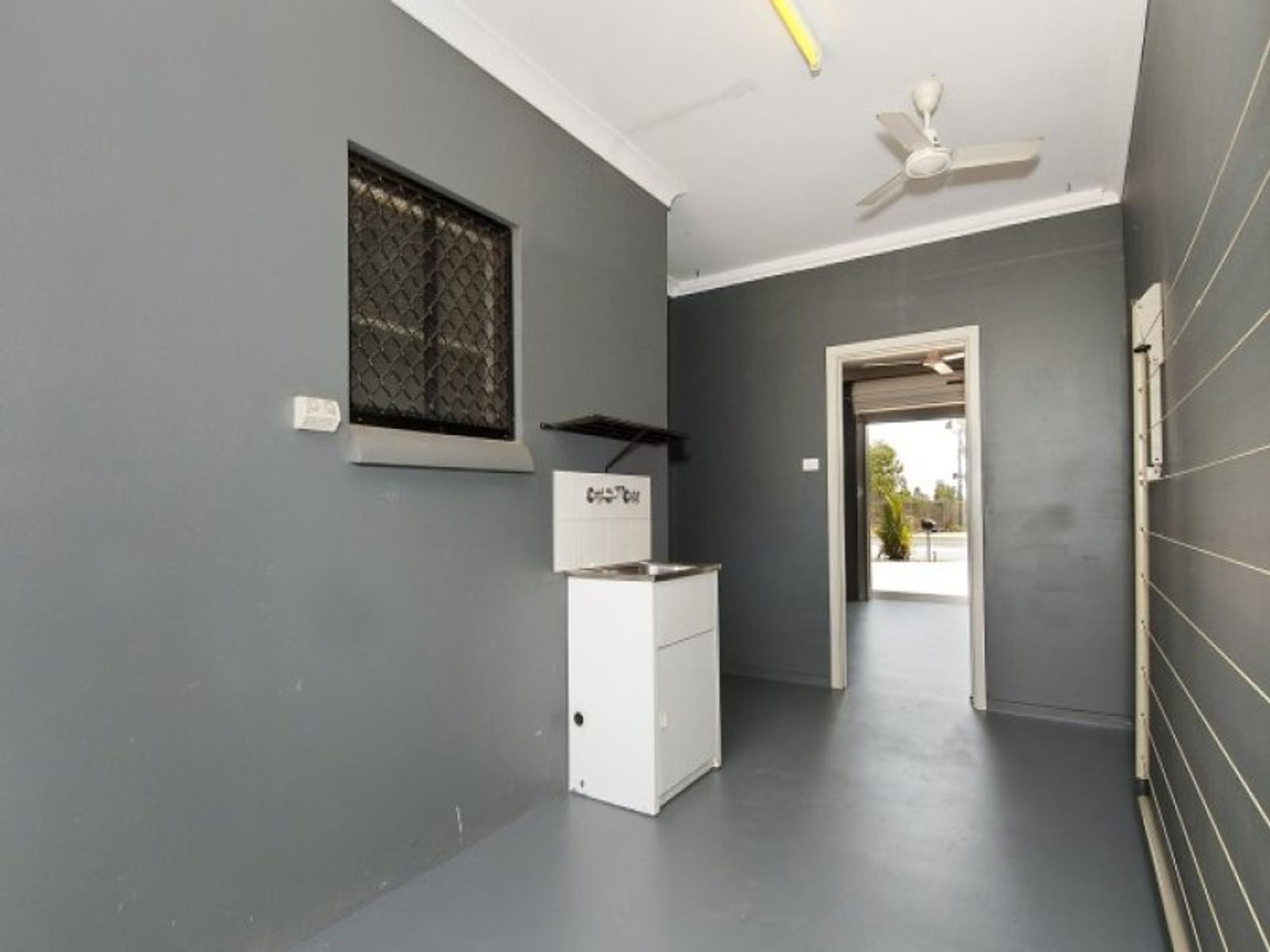 2/50 Belyuen Road, Rosebery NT 0832, Rosebery - Thumbnail 2