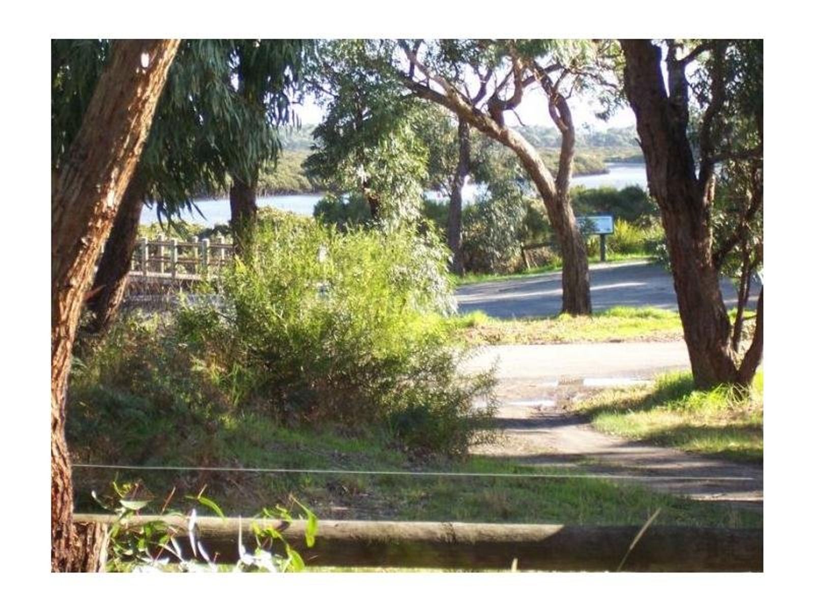6 Cannons Creek Road, Cannons Creek - Thumbnail 4