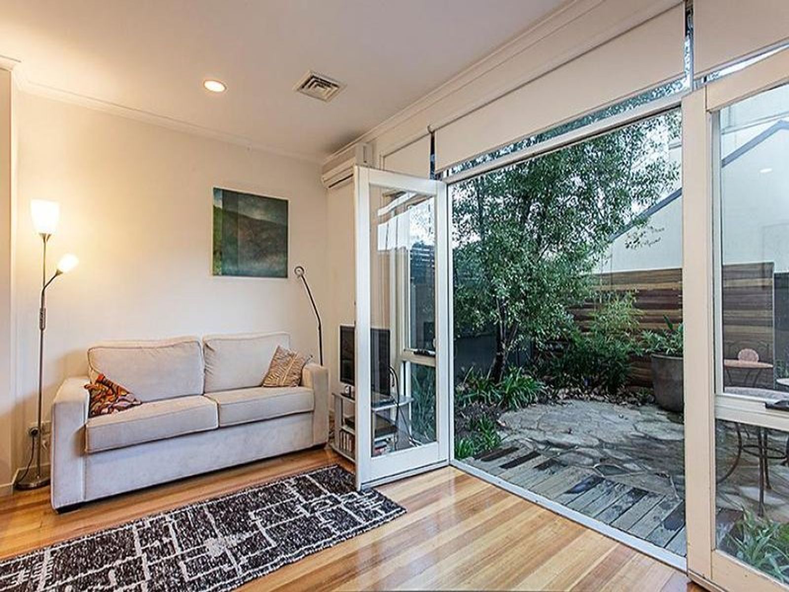123 Westbourne Road, Kensington - Thumbnail 4
