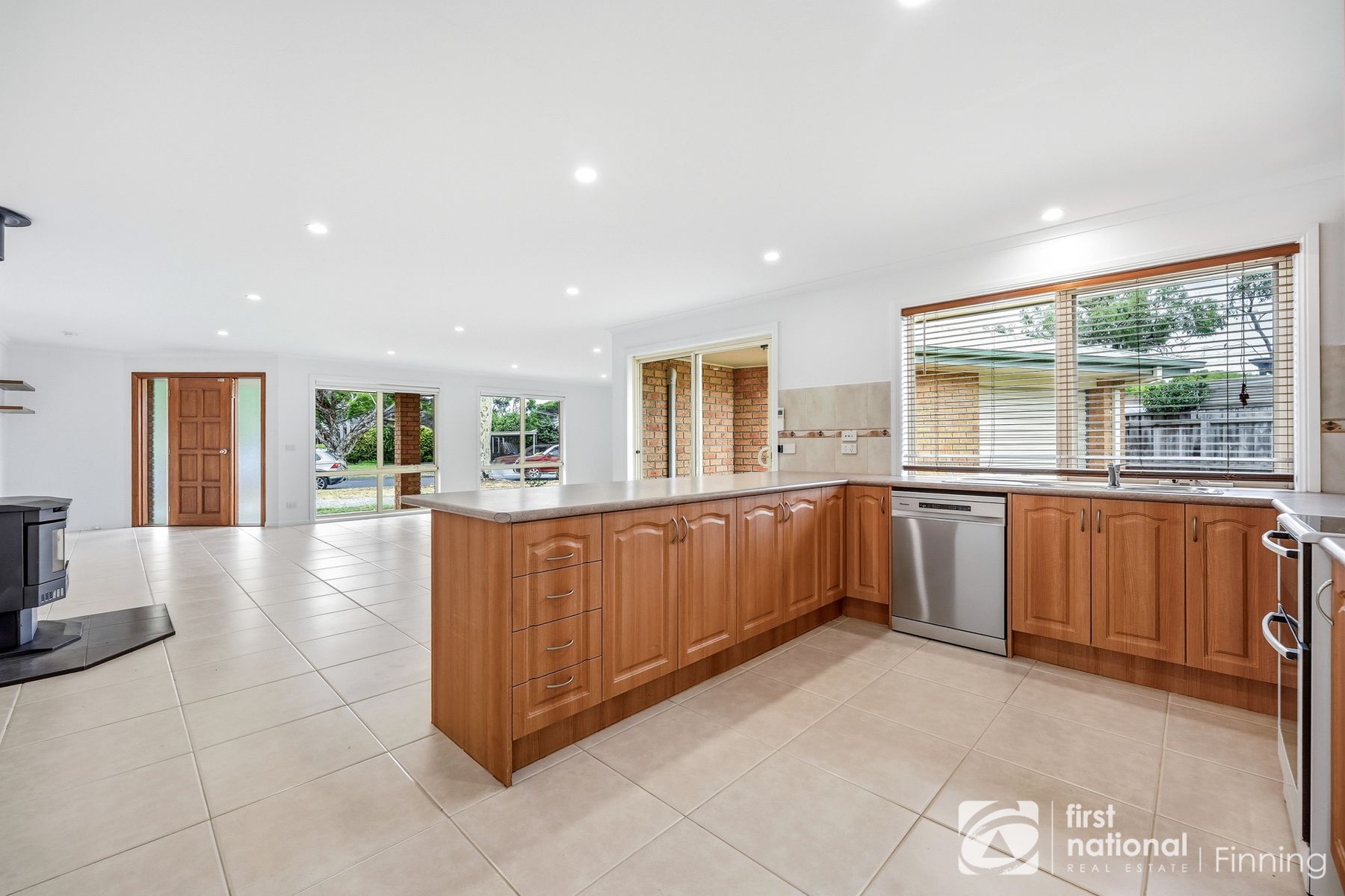 13 Fishermans Drive, Blind Bight VIC 3980, Blind Bight - Thumbnail 6
