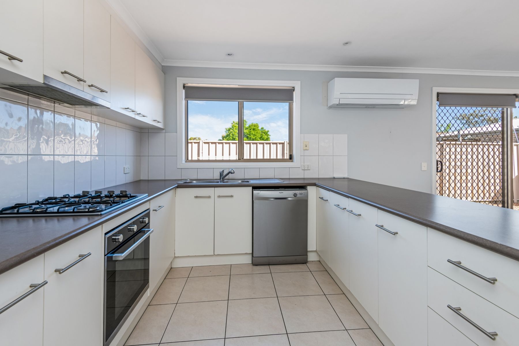 2/489 Napier Street, White Hills VIC 3550, White Hills - Thumbnail 3