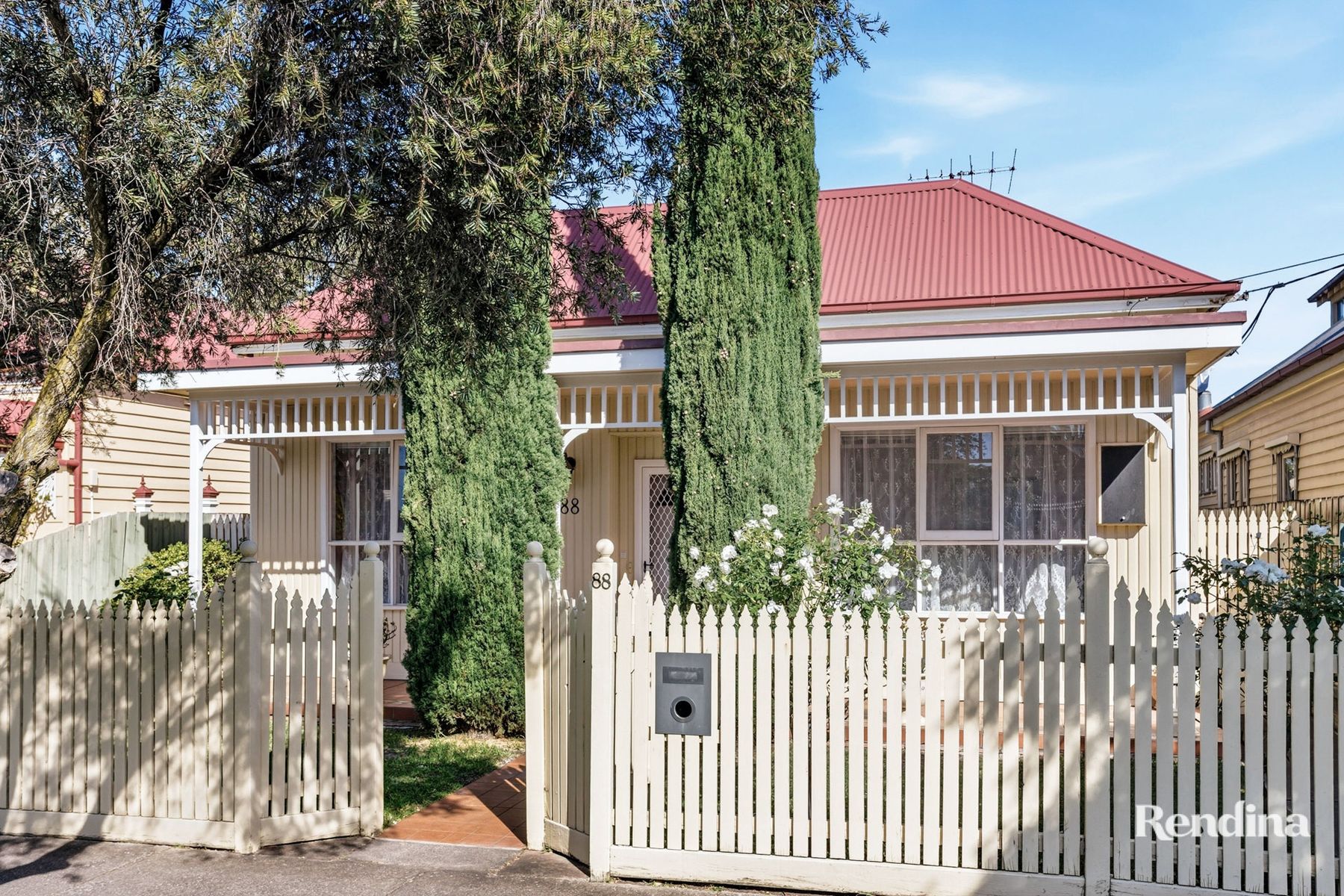 88 The Avenue, Coburg - Thumbnail 2