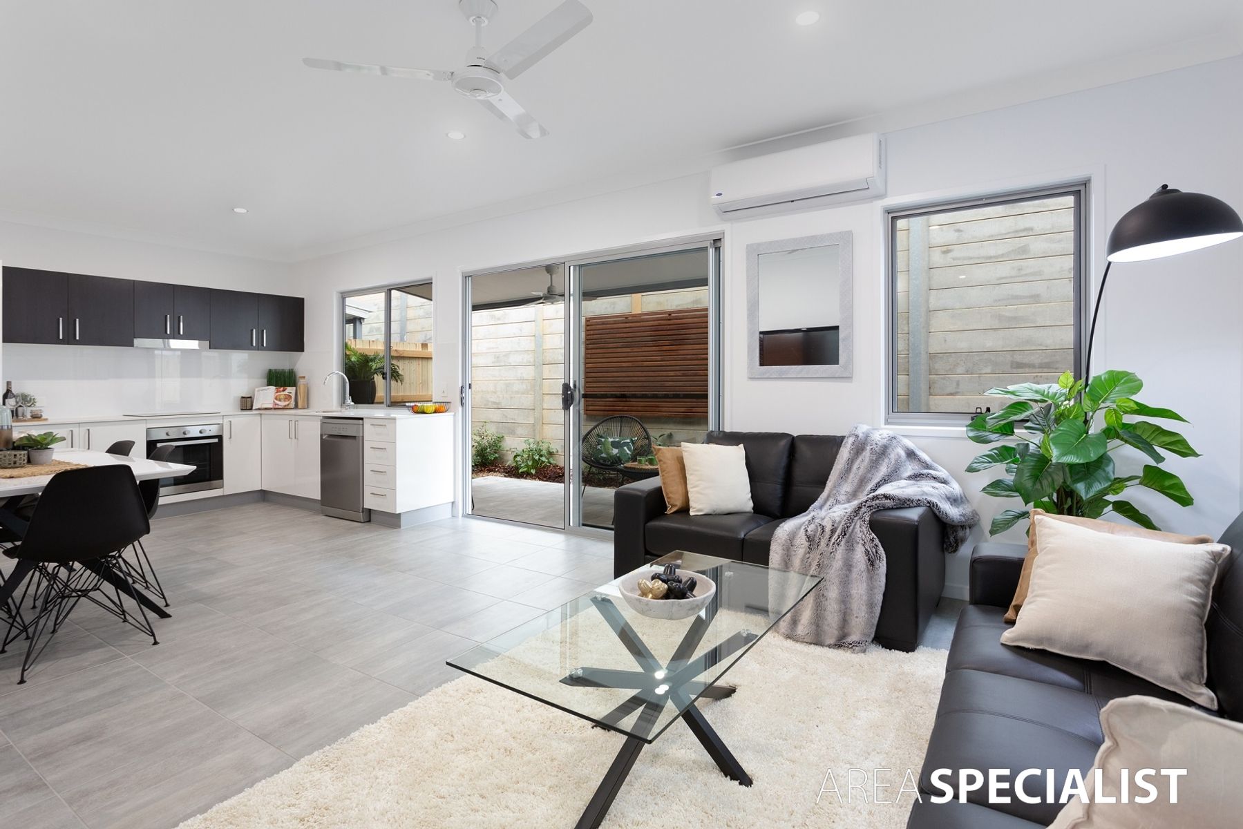 42/31 Jotown Drive, Coomera, QLD 4209, Coomera - Thumbnail 4