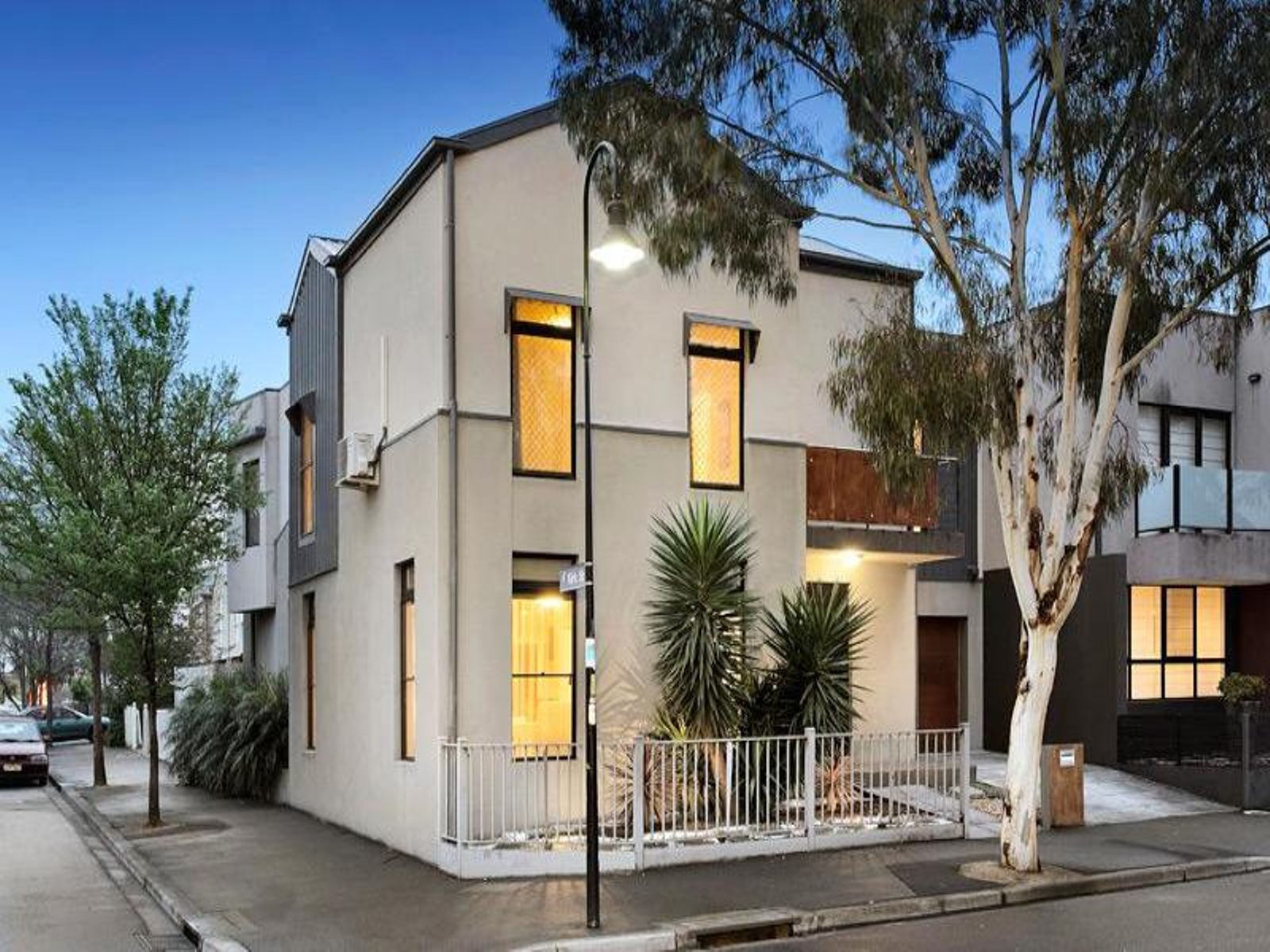 40 Fairbairn Drive, Kensington - Thumbnail 2