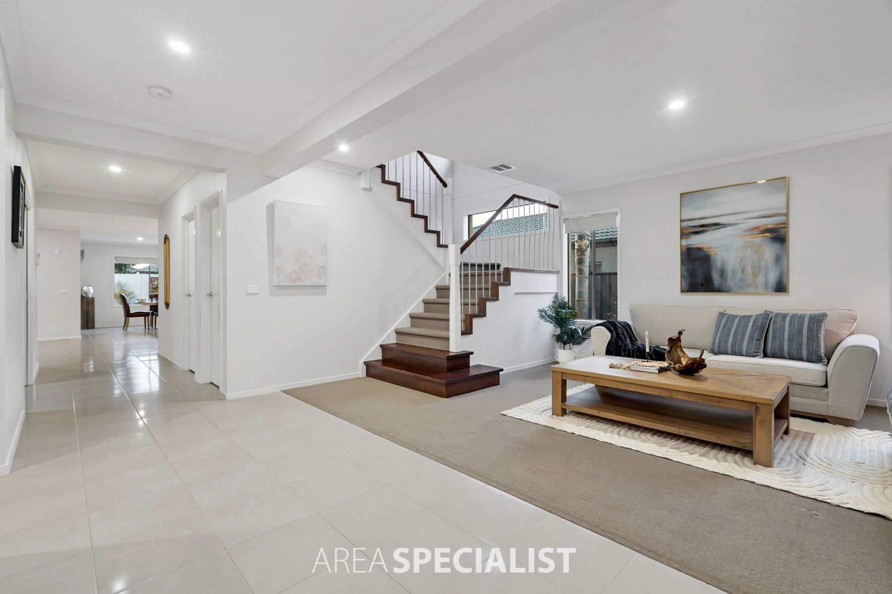 10 Blackforest Way, Clyde North, VIC 3978, Clyde North - Thumbnail 6