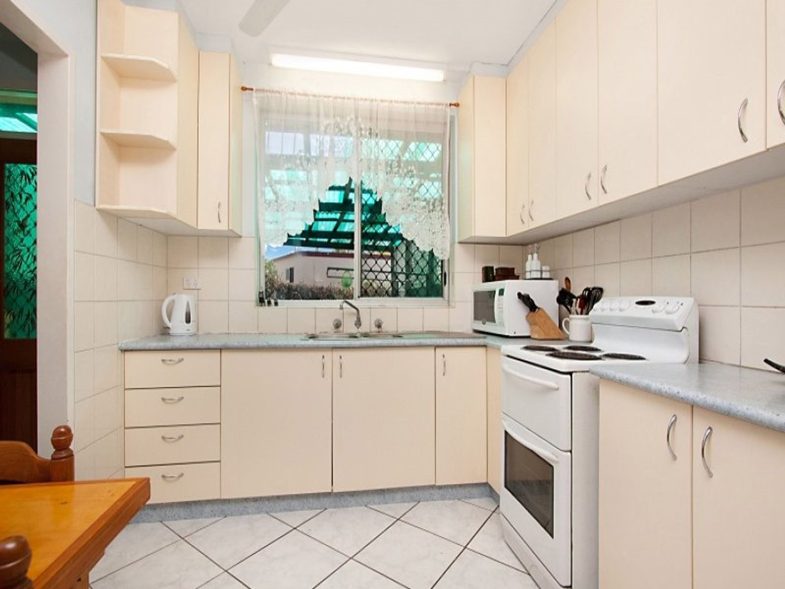9/2 Easther Crescent, Coconut Grove NT 0810, Coconut Grove - Thumbnail 5