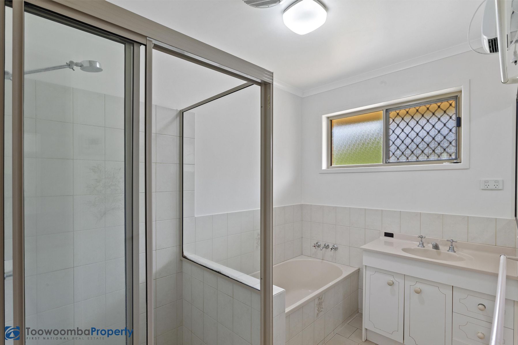 2 Kurtz Street, Kearneys Spring QLD 4350, Kearneys Spring - Thumbnail 5