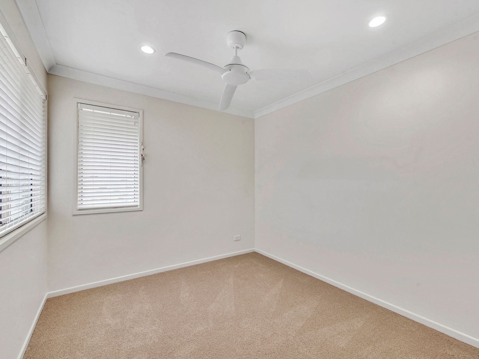 18/23-33 Leviathan Drive, Mudgeeraba QLD 4213, Mudgeeraba - Thumbnail 8