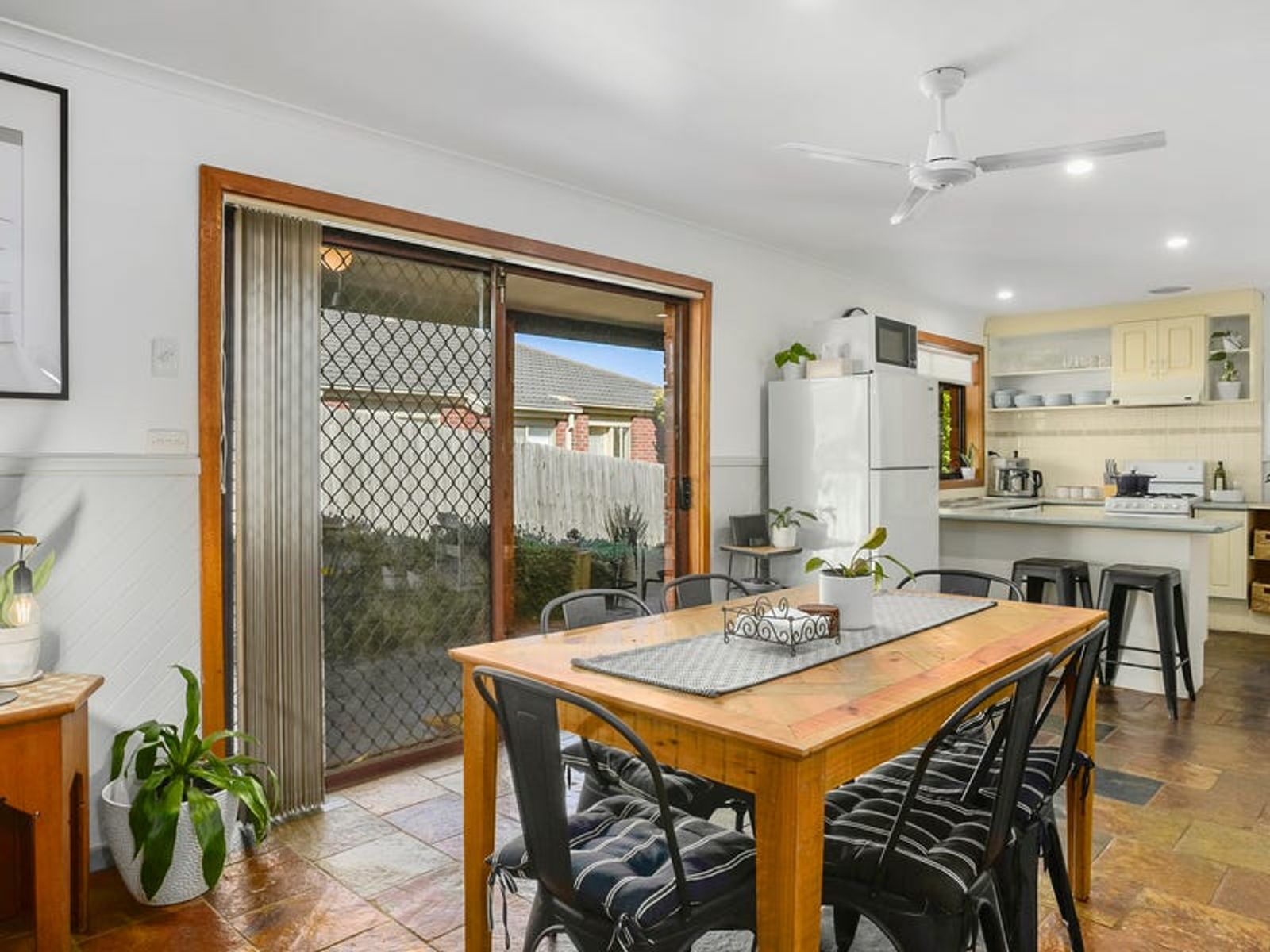 21 Riversdale Crescent, Darley VIC 3340, Darley - Thumbnail 5