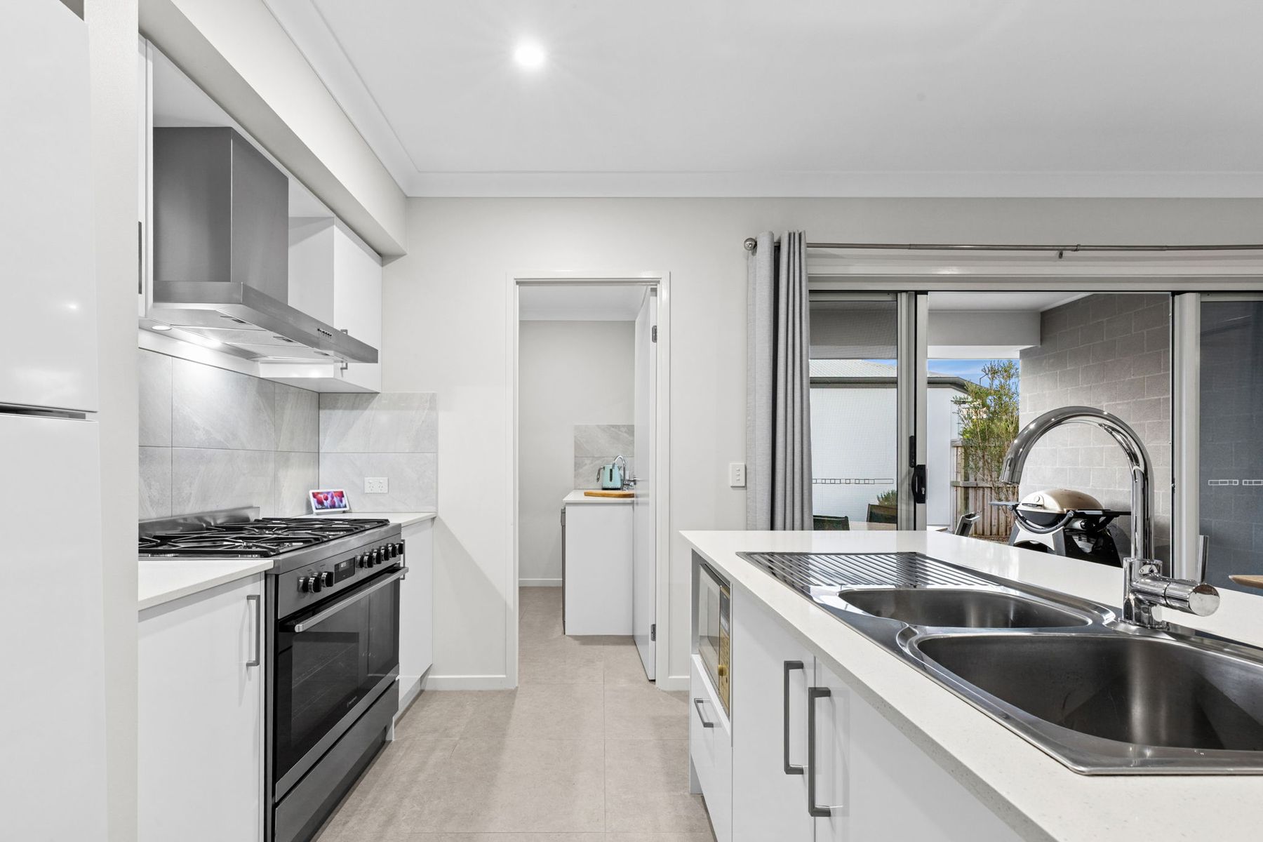 2 Forest Road, Palmview QLD 4553, Palmview - Thumbnail 7
