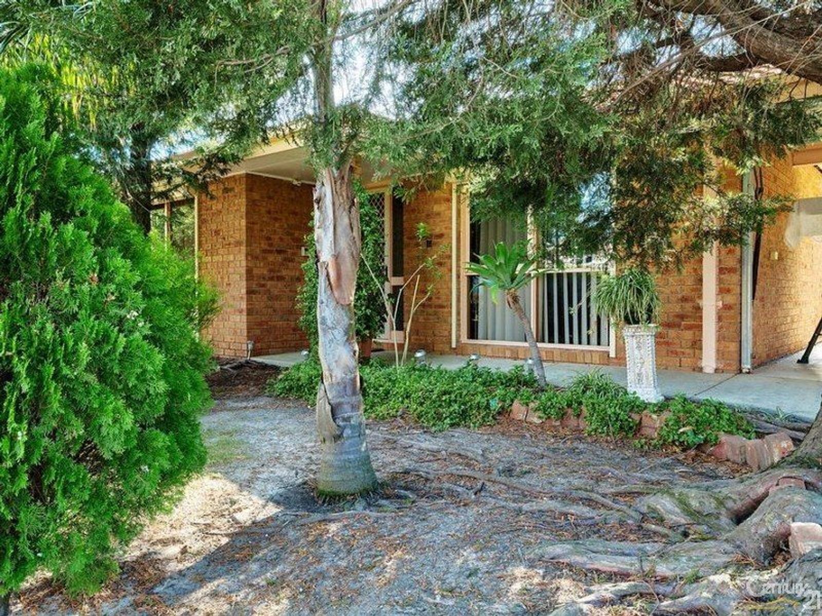 40 Frances Crescent, Cranbourne North - Thumbnail 4
