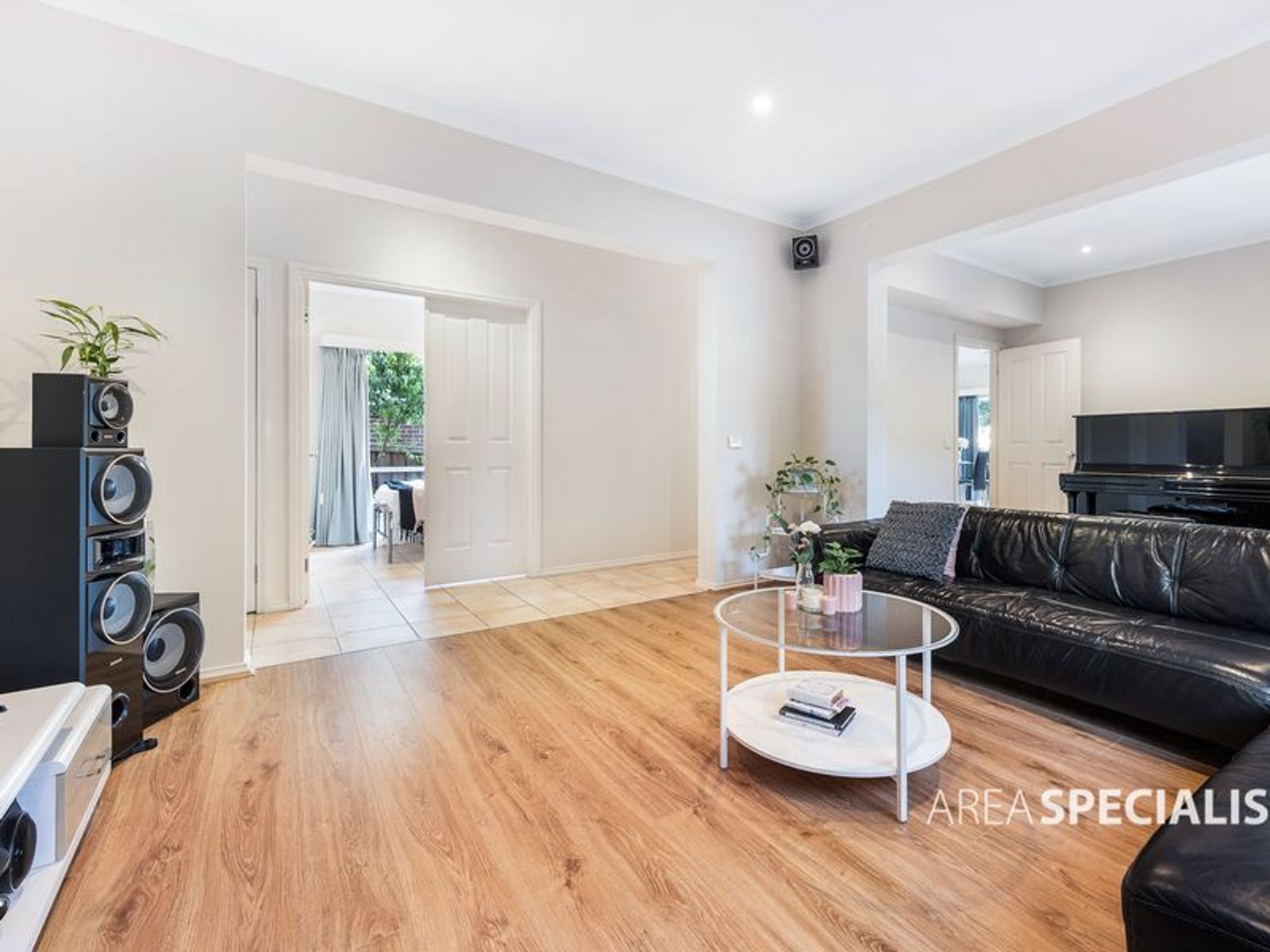 28 YellowBox Crescent, Lyndhurst, VIC 3975, Lyndhurst - Thumbnail 2