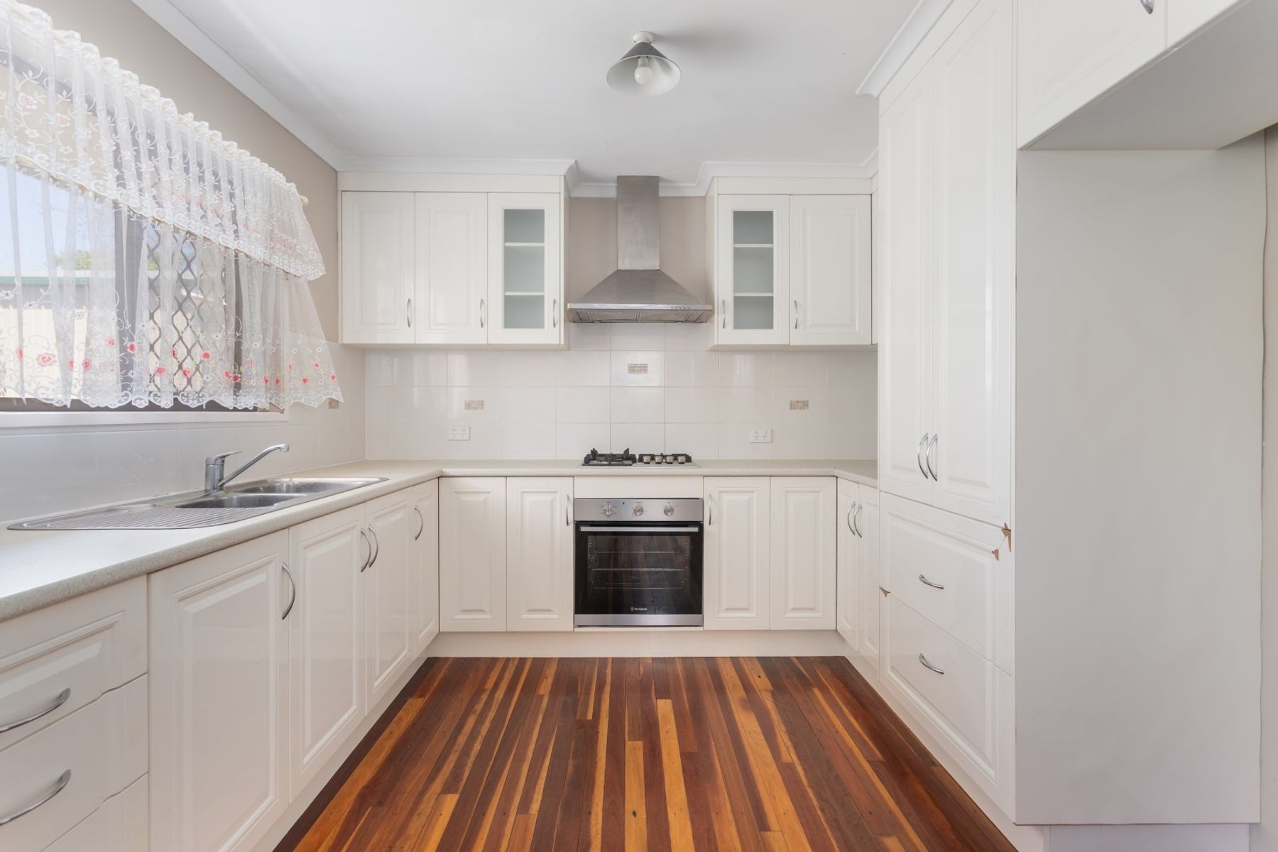 40 Rumsey Drive, Raceview, QLD 4305, Raceview - Thumbnail 3